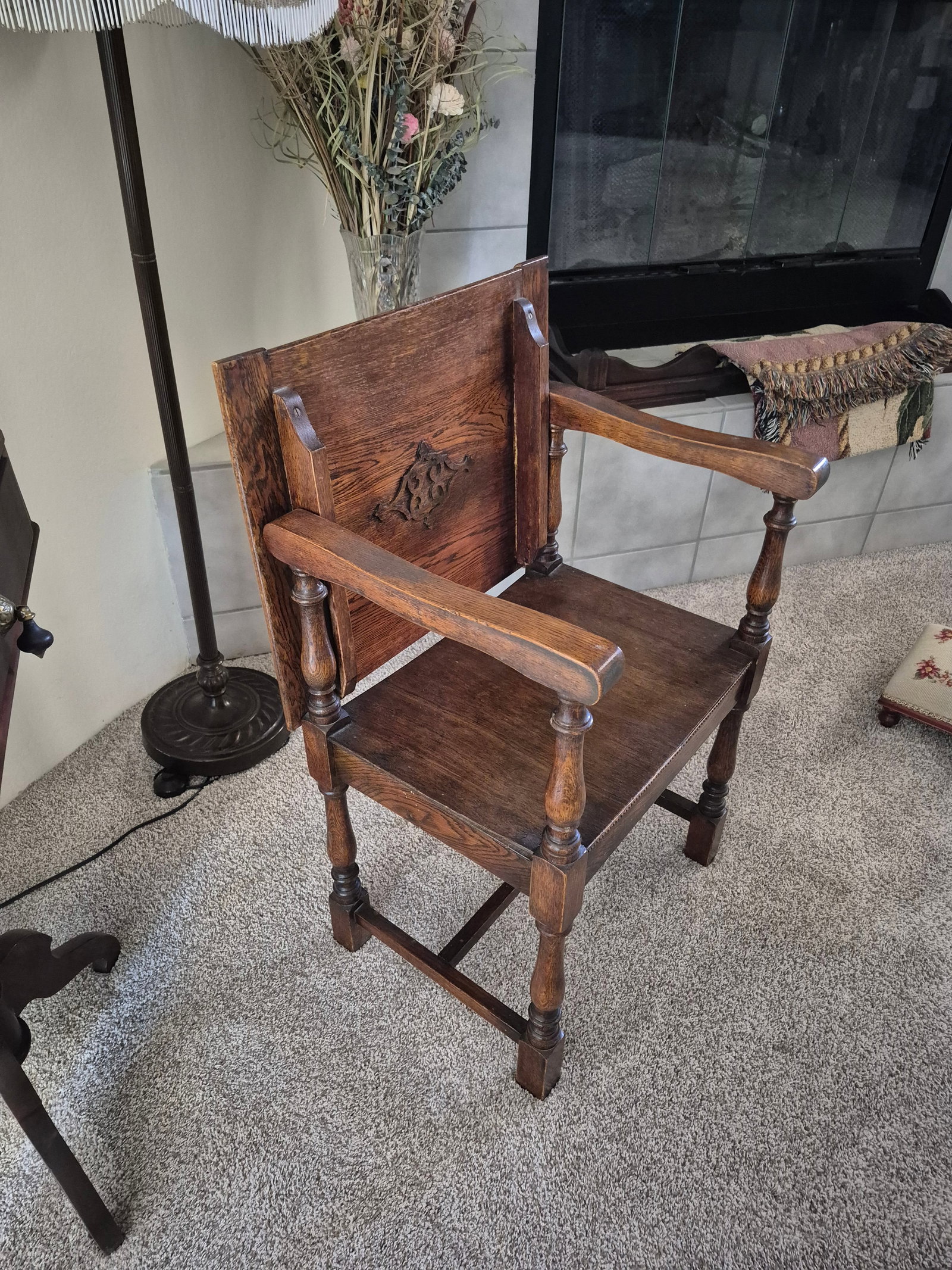 Early 20th Century Jacobean Wainscot Chair Monk's Table - 4