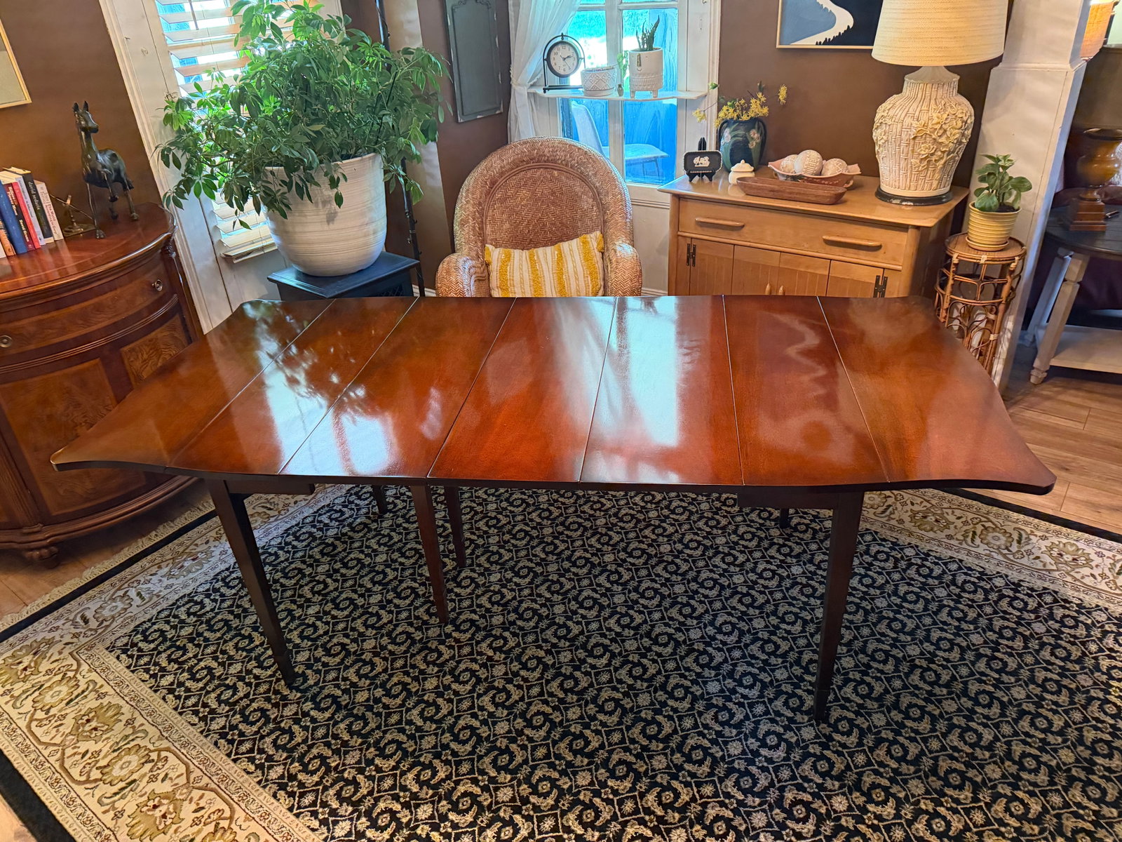 Vintage Drexel "Travis Court" Mahogany Drop-Leaf Dining Table No. 19635 - Includes 3 Leaves & Custom - 6