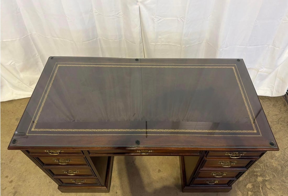 Vintage Sligh Furniture Chippendale Mahogany and Tooled Leather Top Partners Desk With Glass - 15