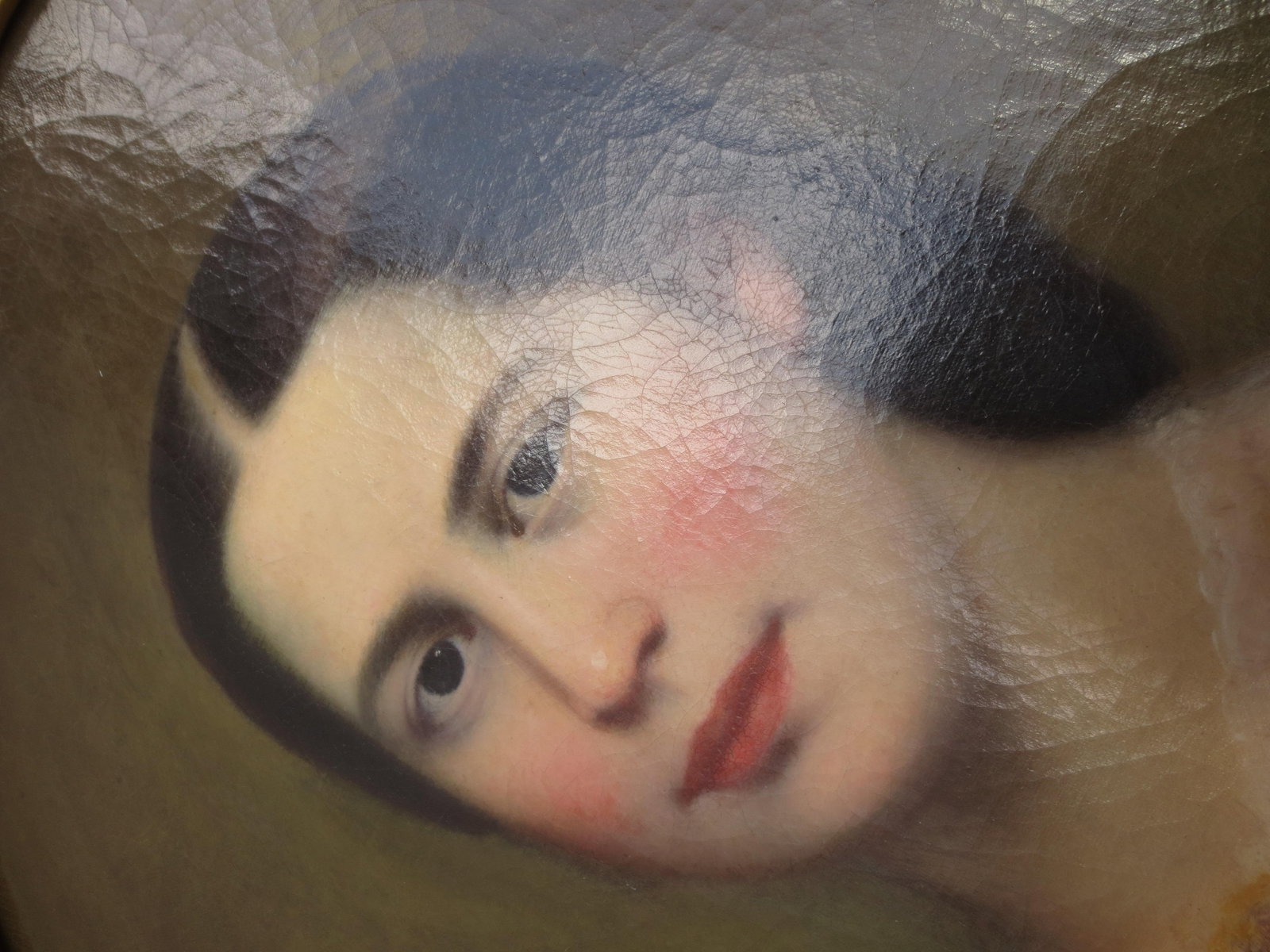 Mid-19th Century Ladies Portrait in Period Frame - 3