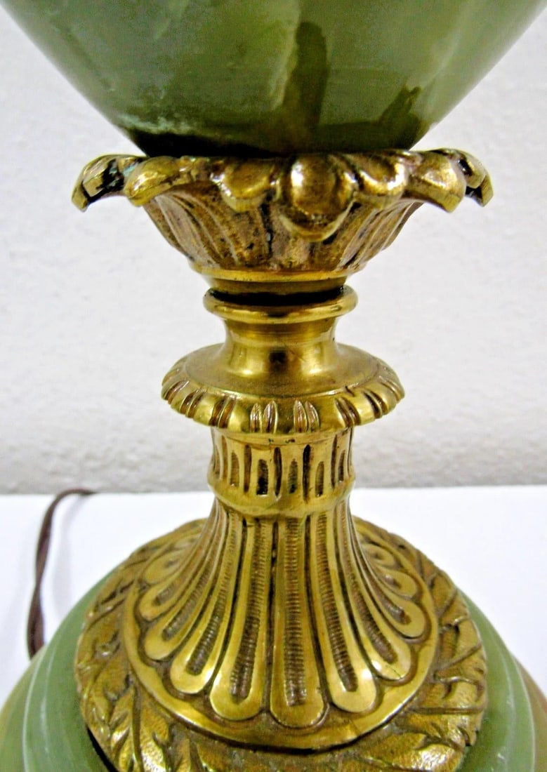 Antique French Neoclassical Green Onyx and Gilt Bronze Garland and Satyr Mounts Table Lamp - 14