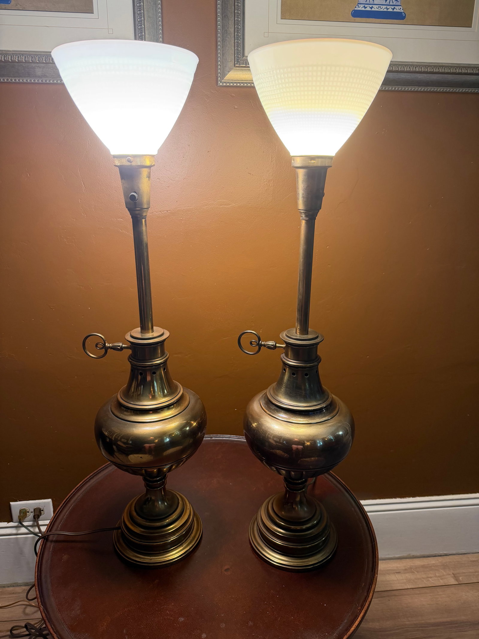 Pair Vintage Stiffel Brass Oil Lamp Style W/ Milk Glass Hollywood Regency Table Lamps W/ Additional - 2