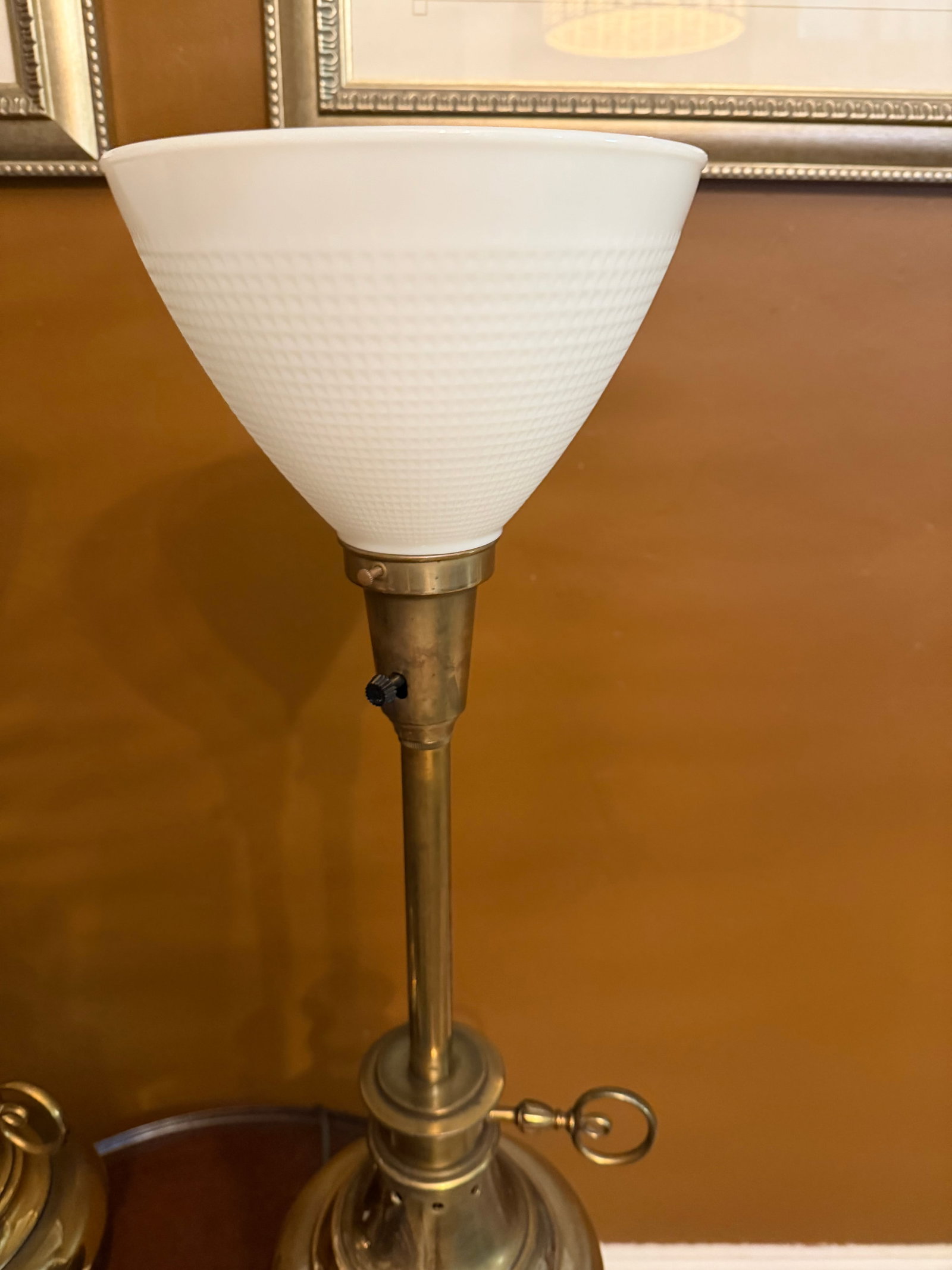 Pair Vintage Stiffel Brass Oil Lamp Style W/ Milk Glass Hollywood Regency Table Lamps W/ Additional - 4