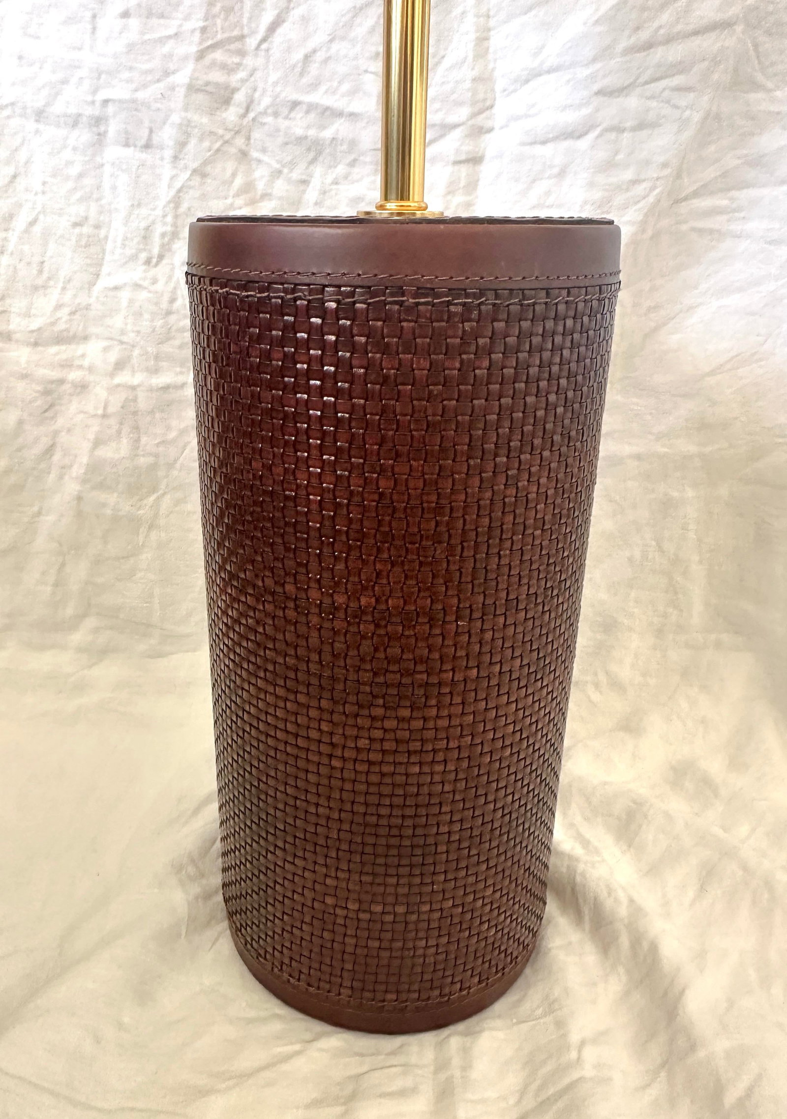 Baker Knapp & Tubbs Wrapped Woven Leather & Brass Cylinder Table Lamps - 10
