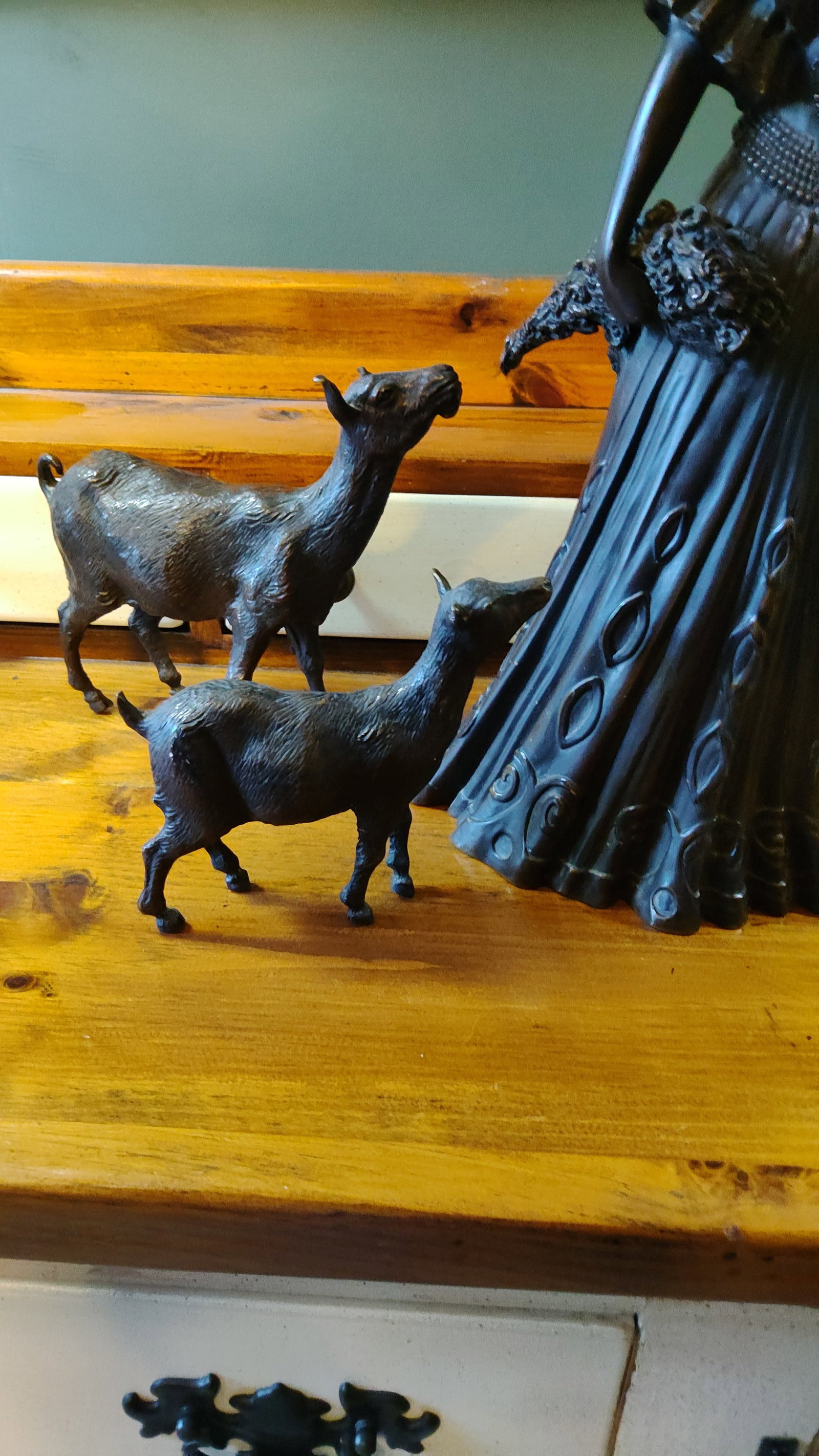 Antique Cast Bronze Woman Feeding Goats 4 Piece Art Deco Sculpture - Stunning - 3