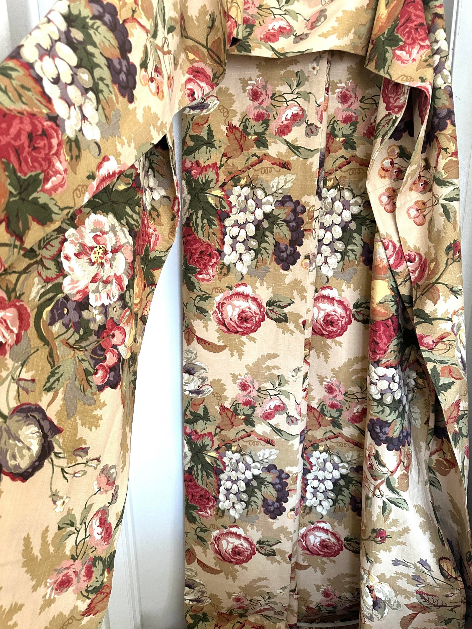 Vintage Thomasville Floral Vallance & 2 Panel Drape Set - 7