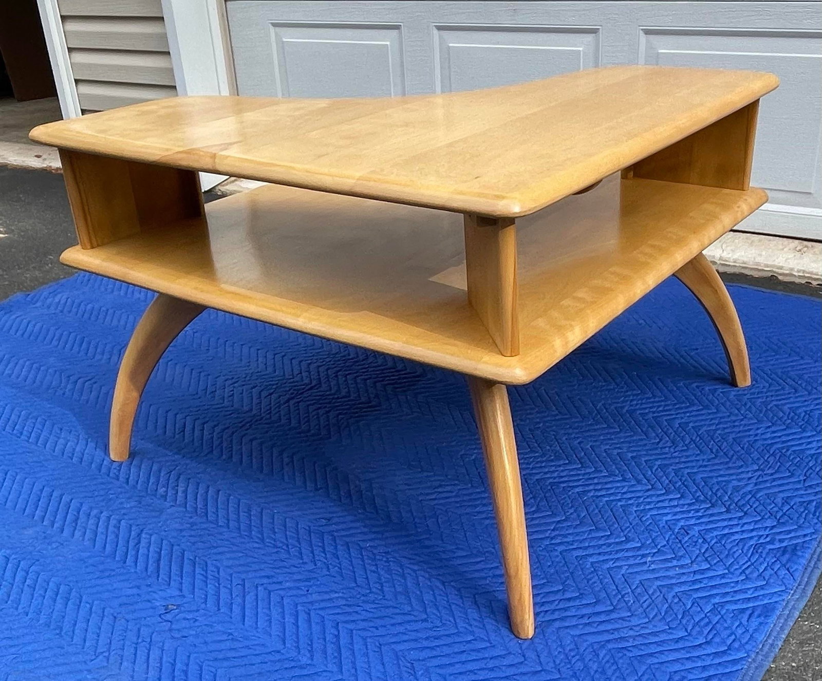 Heywood-Wakefield Midcentury Modern Two Tier Corner Table - 3