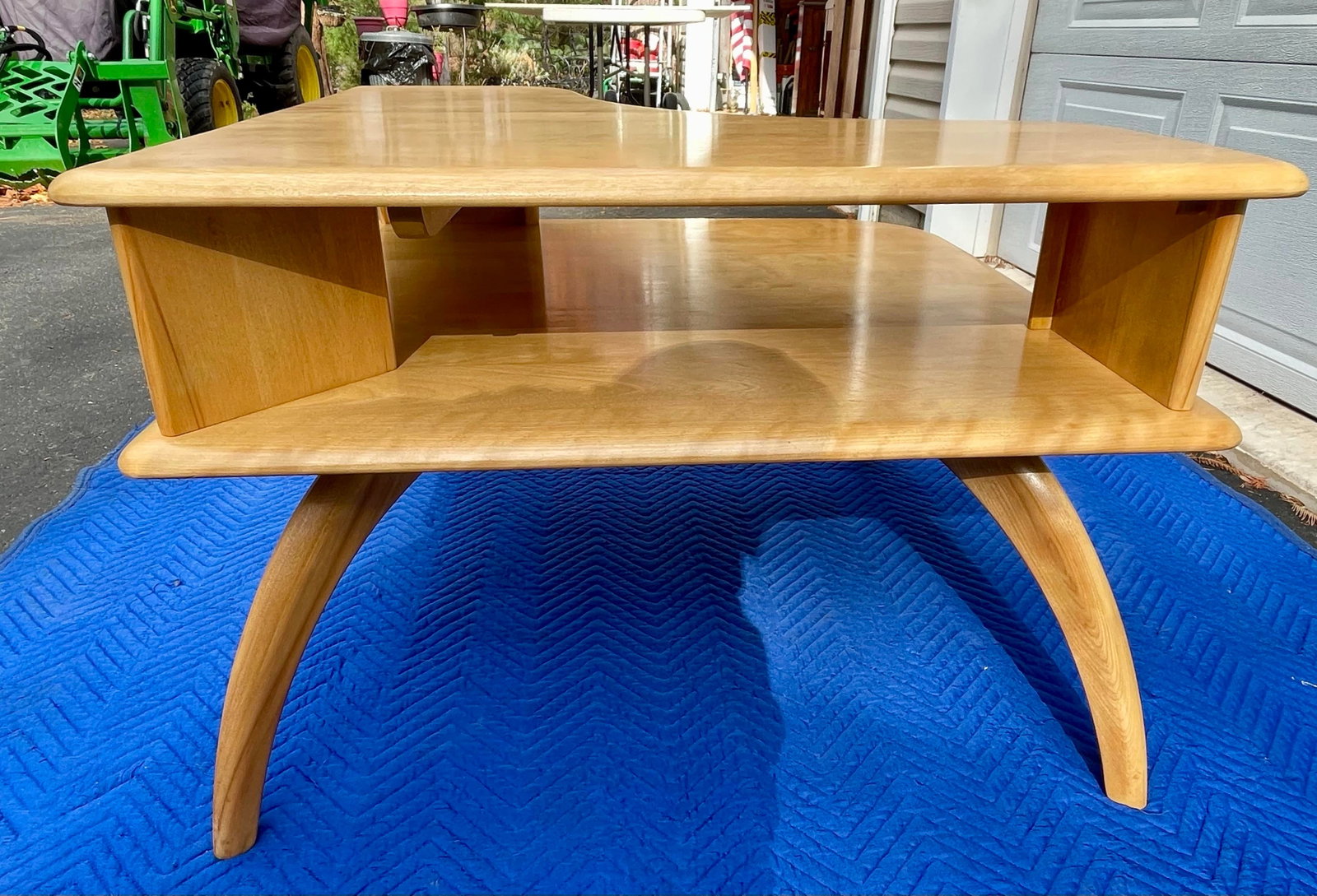 Heywood-Wakefield Midcentury Modern Two Tier Corner Table - 5