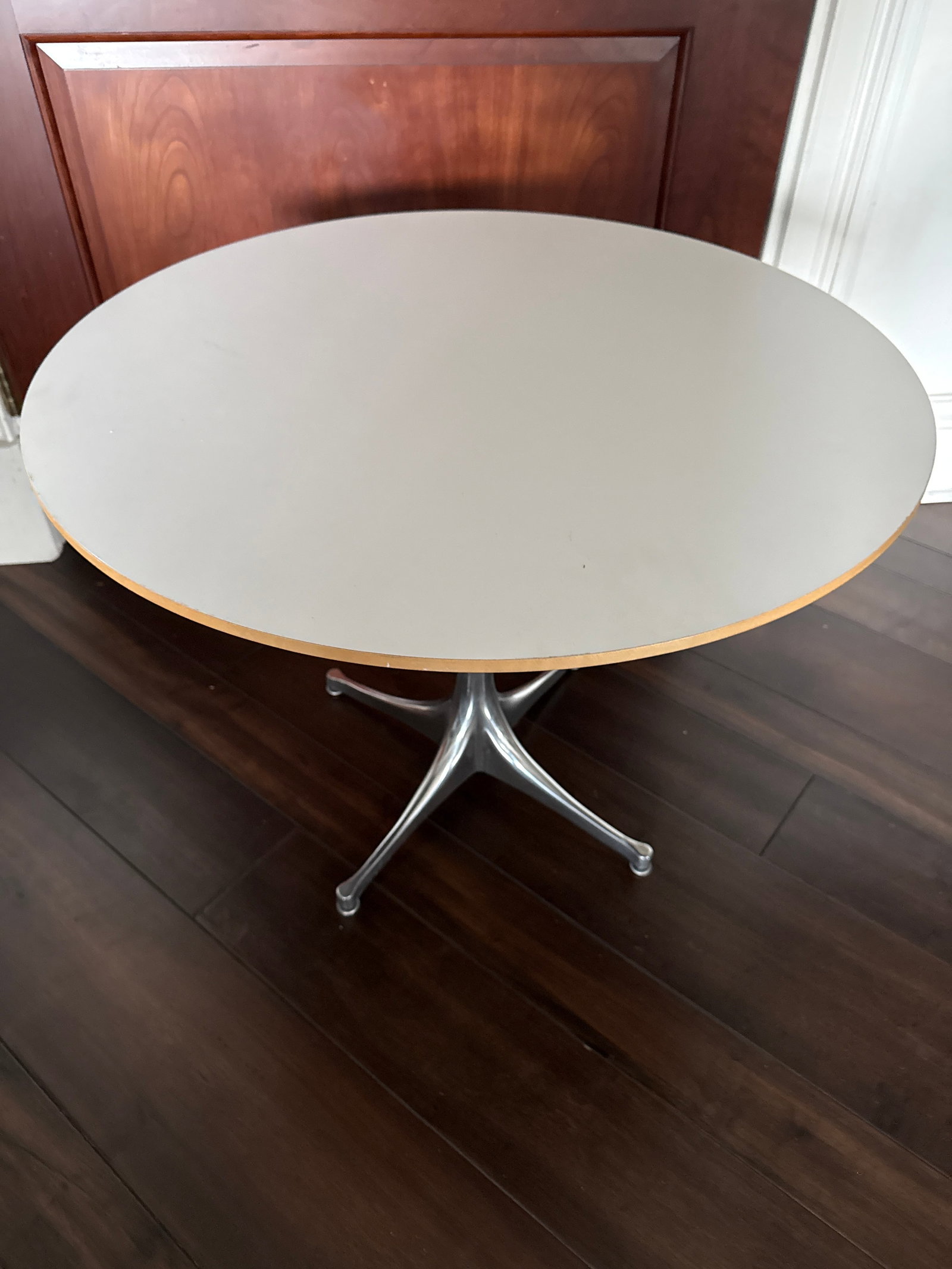 Herman Miller George Nelson Swag Leg Occasional Table - 2