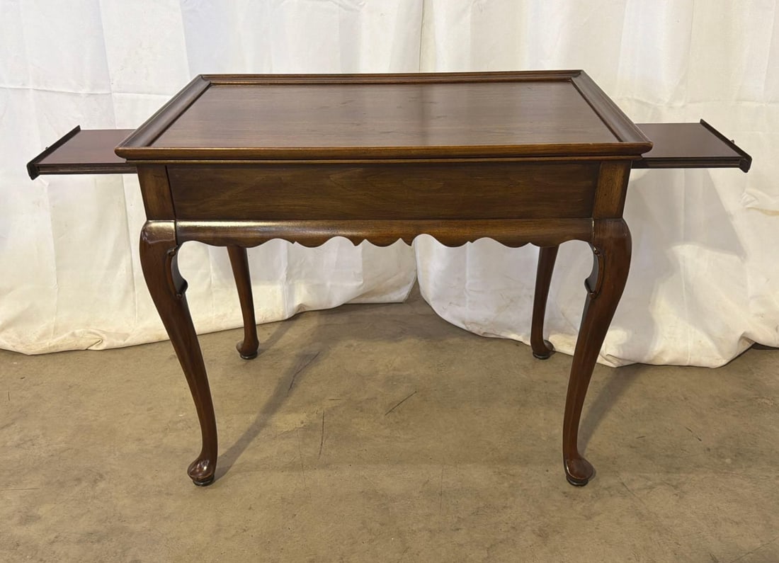 1981 Ethan Allen Georgian Court Queen Anne Cherry Tea Table With Pull Out Trays - 3