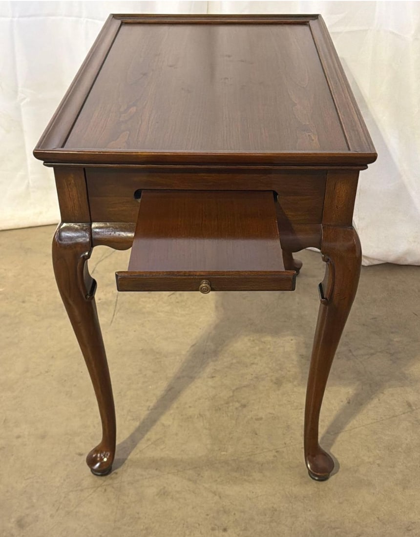 1981 Ethan Allen Georgian Court Queen Anne Cherry Tea Table With Pull Out Trays - 6