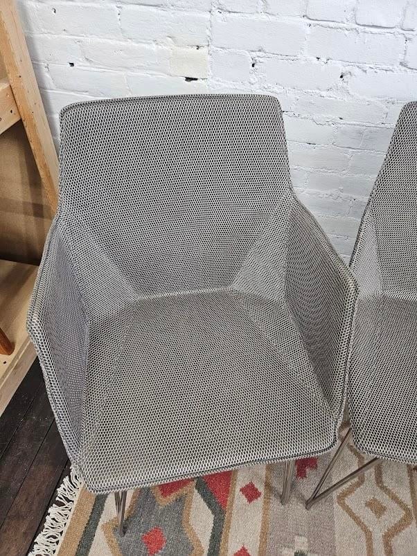 Late 20th Century Set of 4 Ligne Roset Dining Chairs - Stone Grey Mesh & Silver Legs - 4