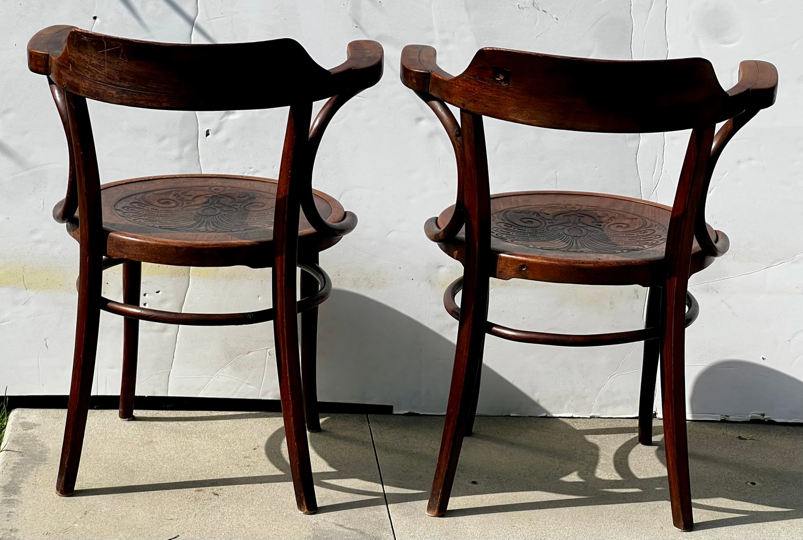 Pair of Antique Thonet-Style Bentwood Armchairs - 10