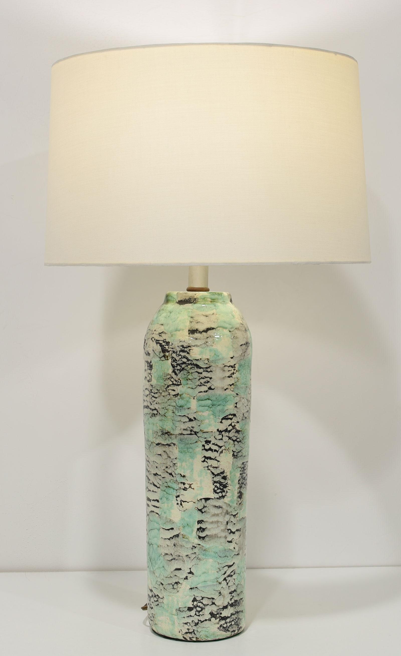 1960s Kelby Ceramic Table Lamp in Black, Green and Off-White Abstract Pattern - 4