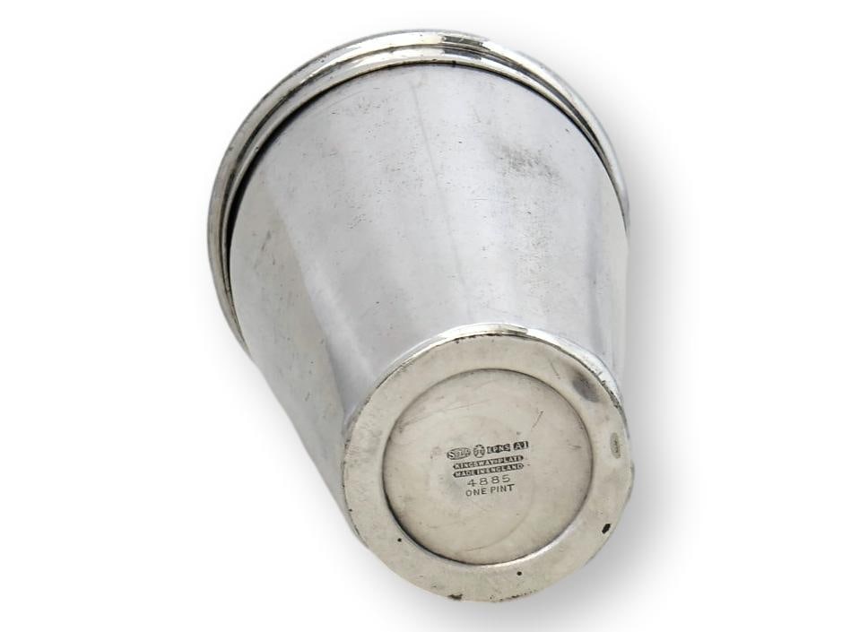 Early 20th Century English William Suckling Cocktail Shaker W/Ice Breaker - 3