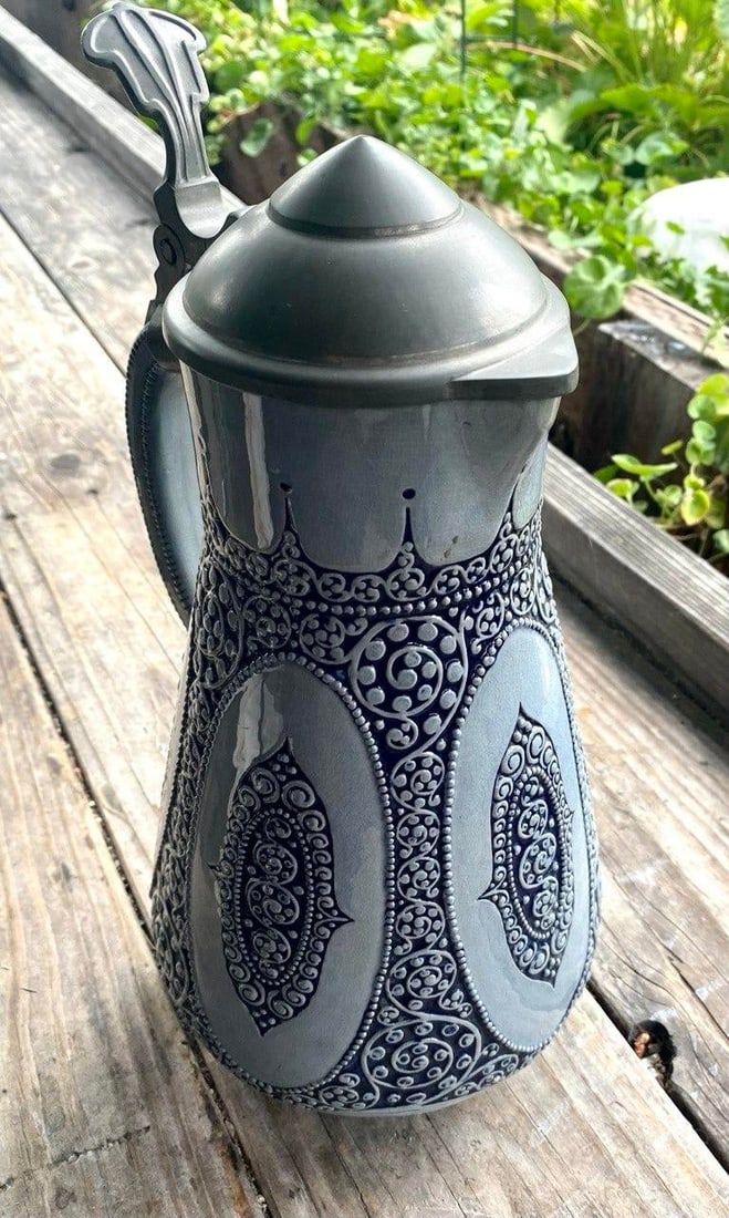 Wick-Werke German Jugendstil Salt-Glazed Stoneware 21/2-Liter Lidded Pitcher, C. 1920s - 4