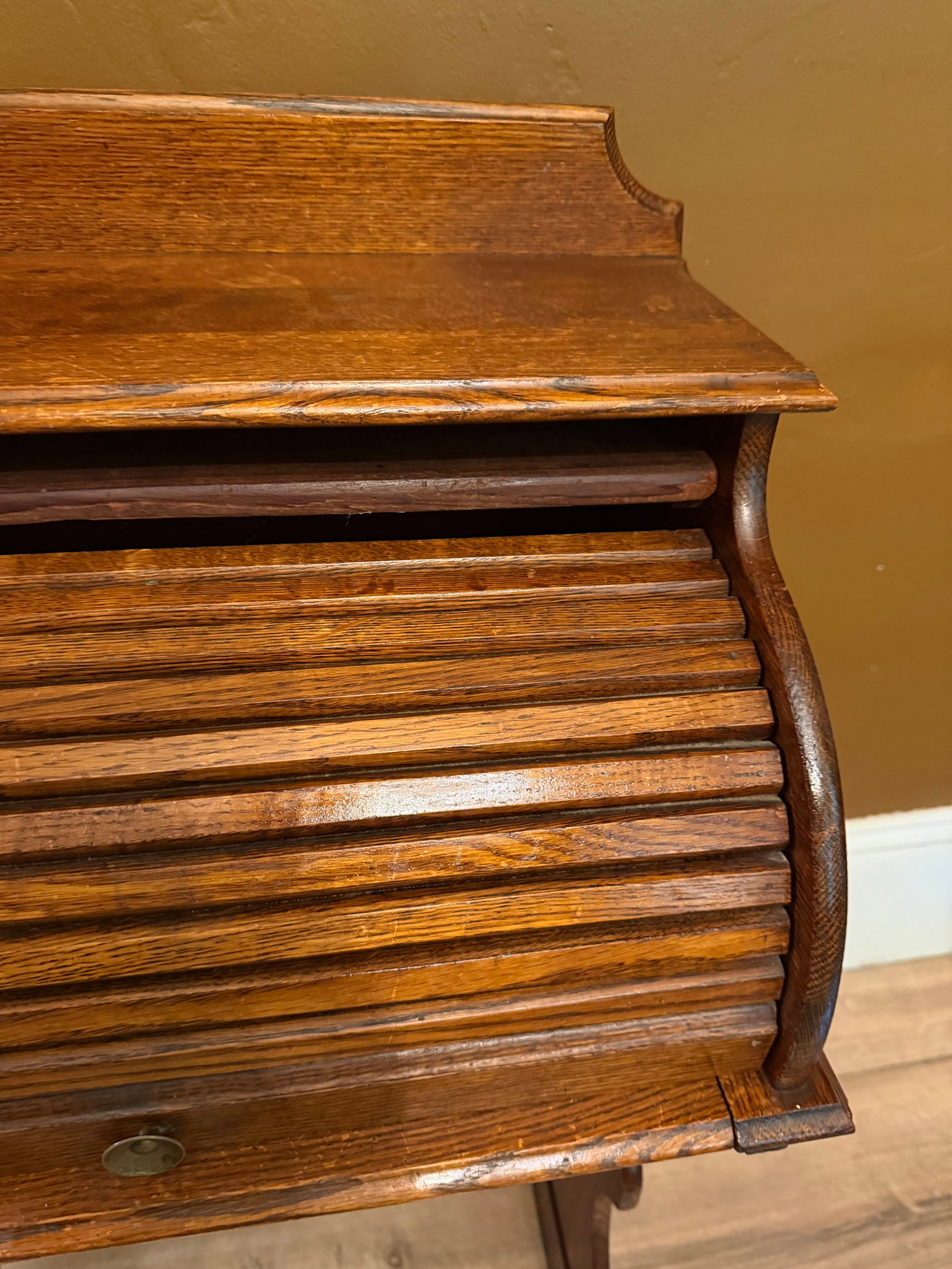 Antique Quarter Sawn Solid Oak Child's Roll Top Trestle Desk - Original Brass - 3