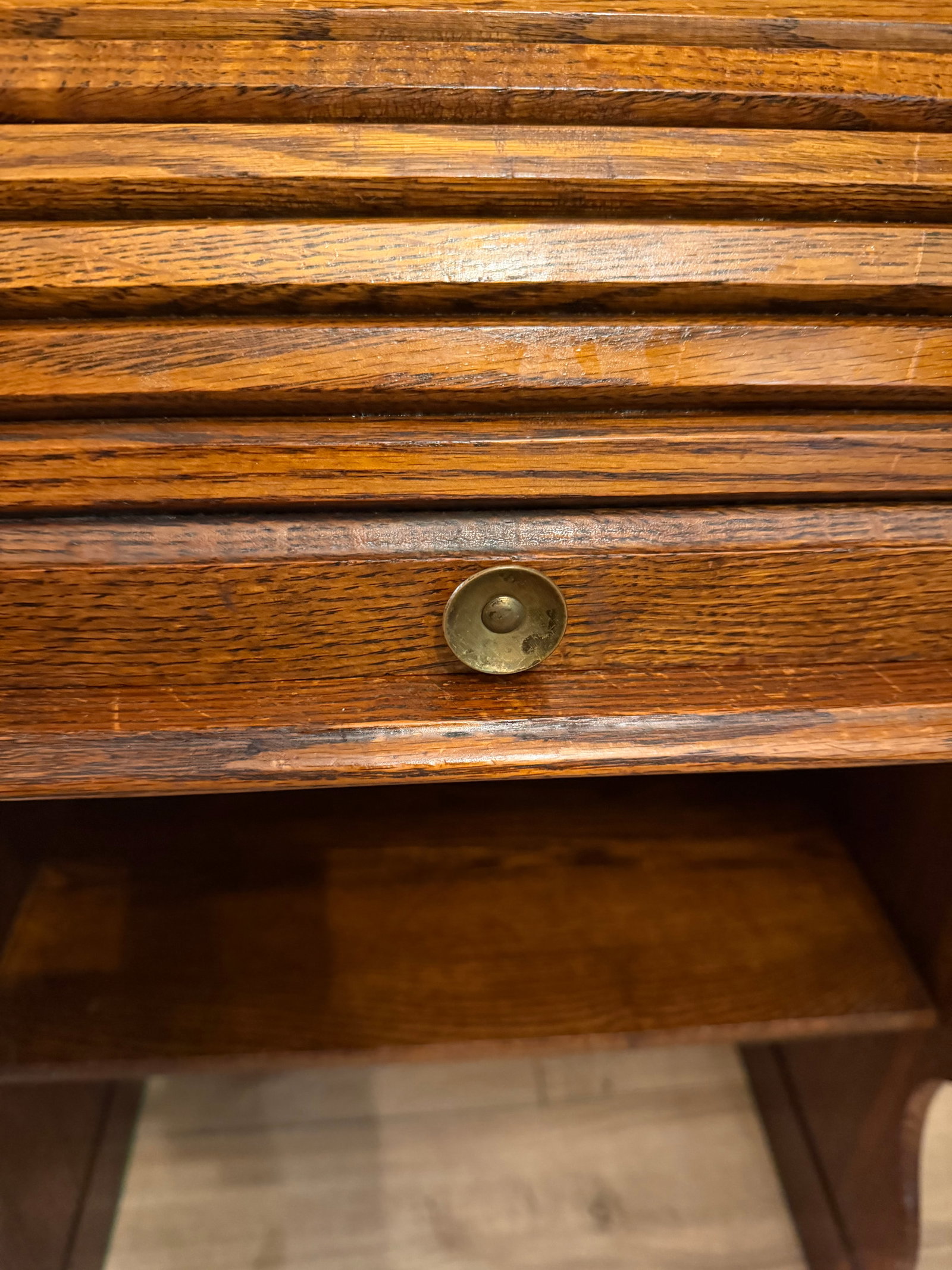 Antique Quarter Sawn Solid Oak Child's Roll Top Trestle Desk - Original Brass - 4