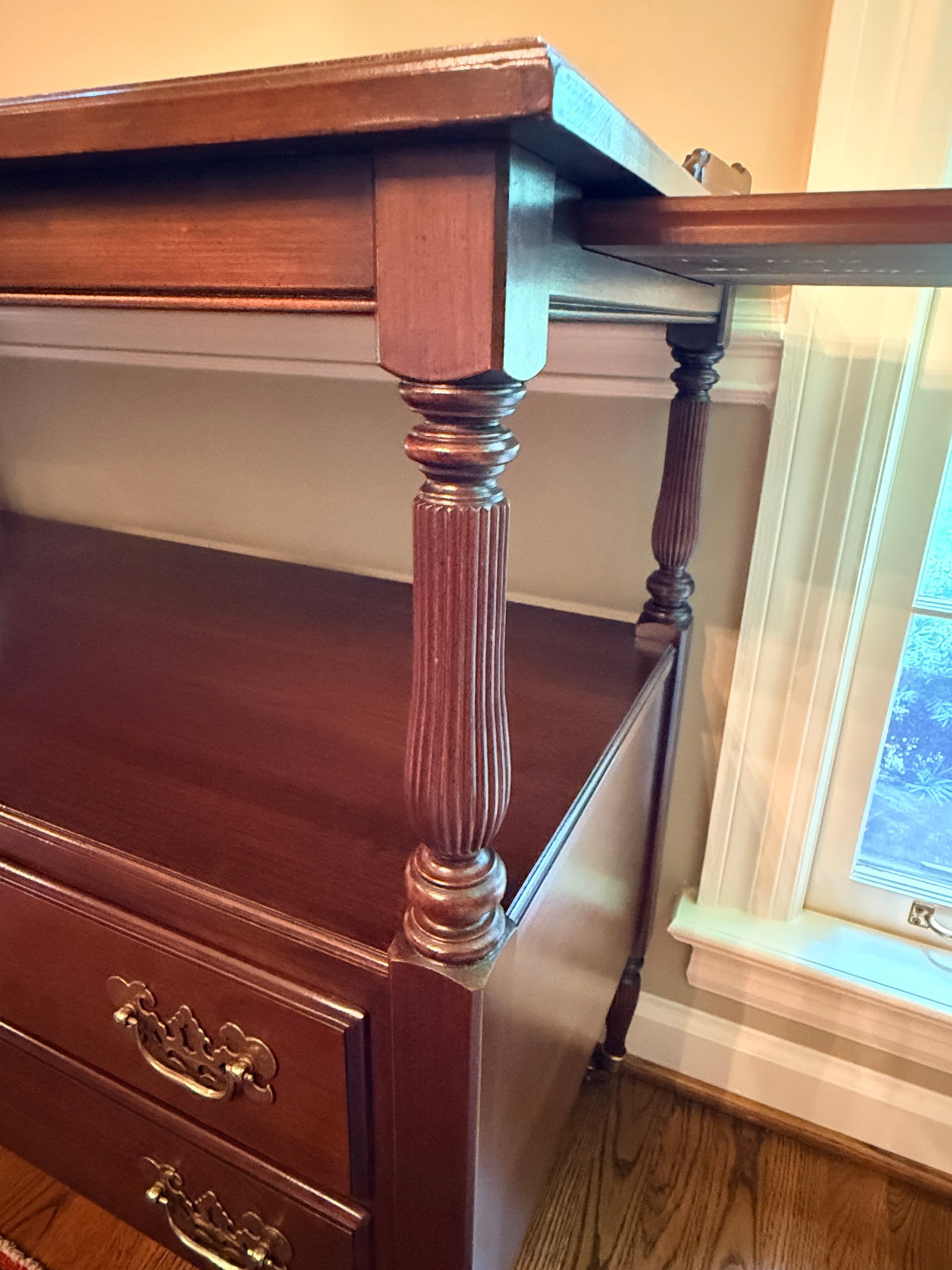 Ethan Allen Server With Pull Out Sides - 7