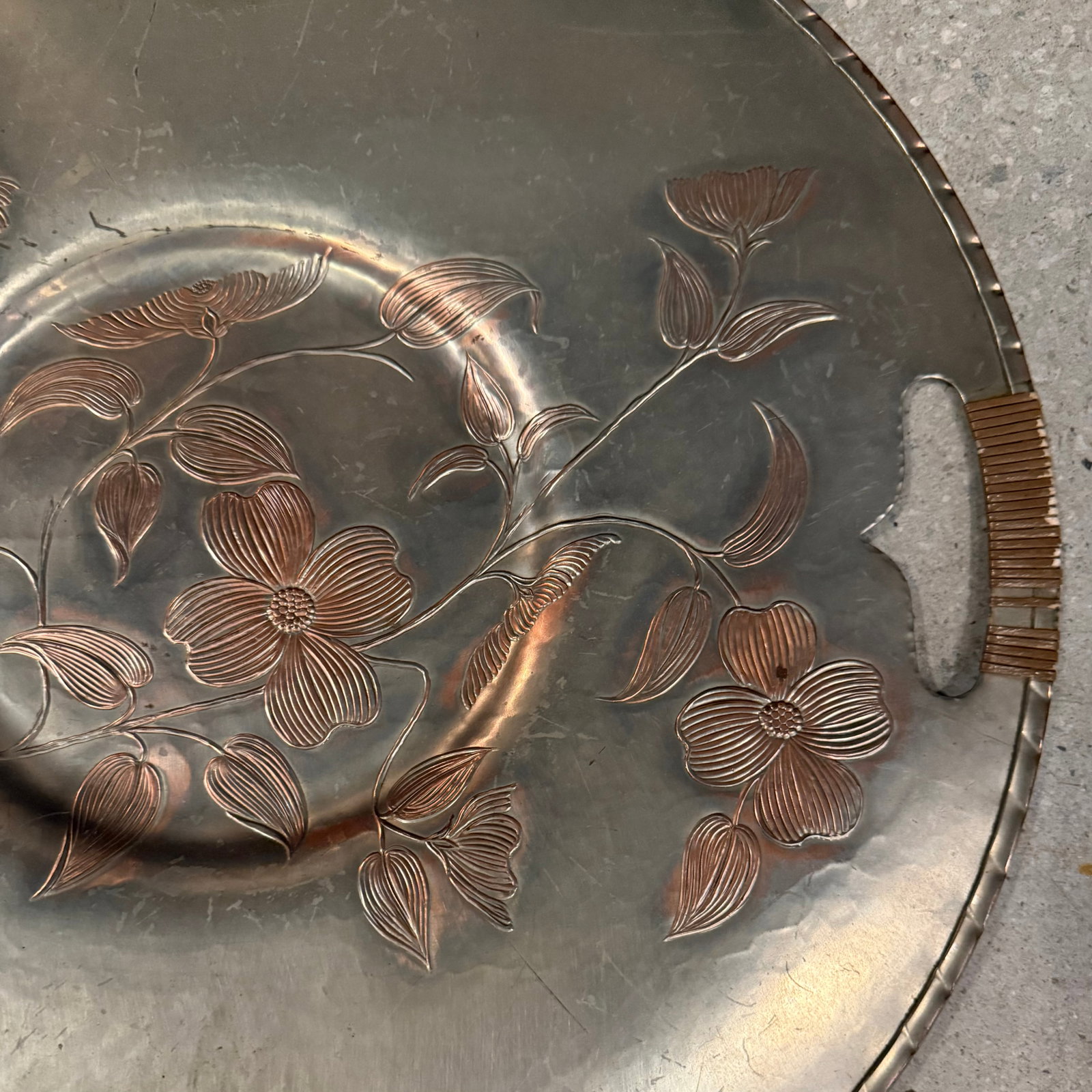 Mid 20th Century Large Aluminum and Rattan Decorative Floral Motif Serving Tray - 6