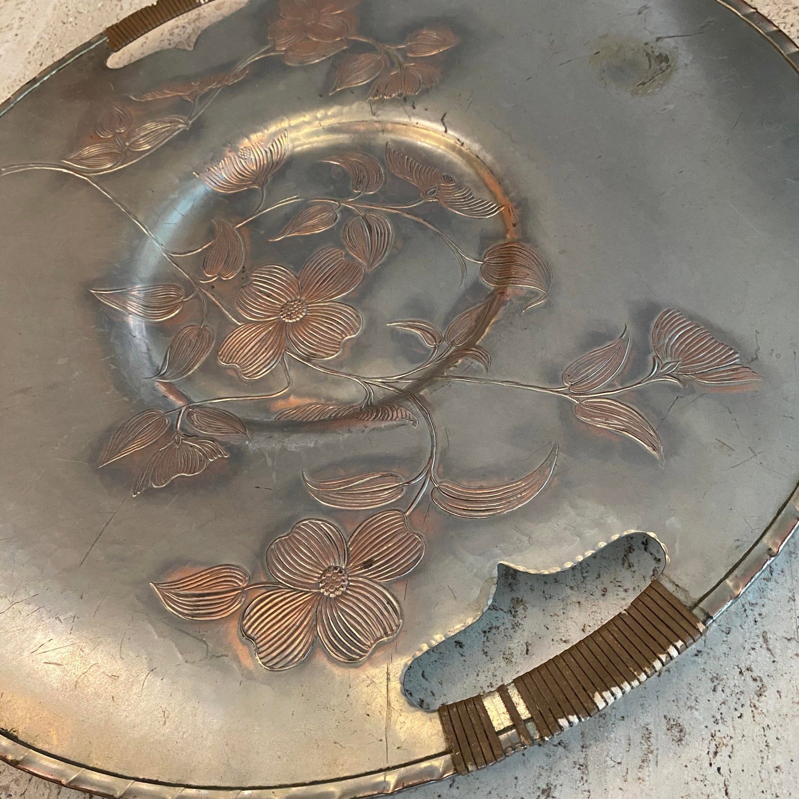 Mid 20th Century Large Aluminum and Rattan Decorative Floral Motif Serving Tray - 9