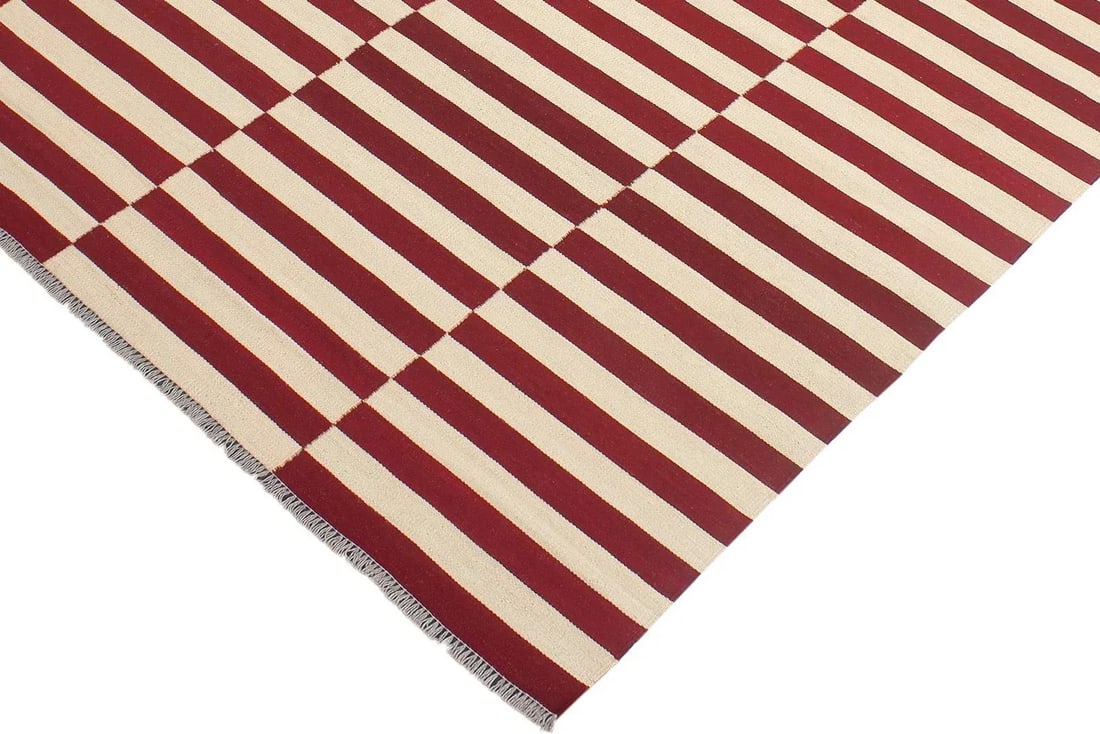 Early 21st Century Bohemian Kilim Beige Red Wool Rug - 3