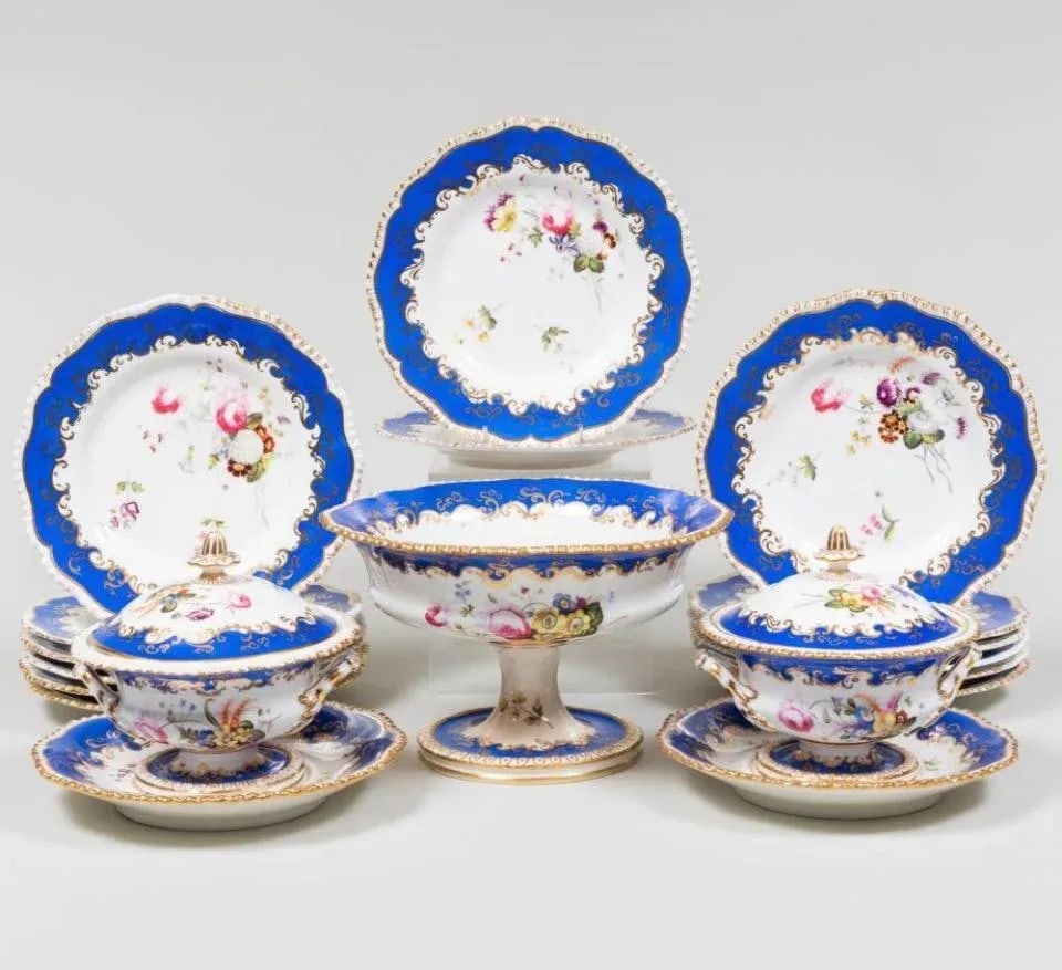 19th Century English Blue Border Porcelain Dessert Service- 16 Pieces - 11