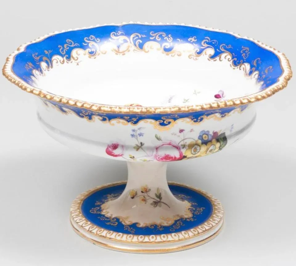 19th Century English Blue Border Porcelain Dessert Service- 16 Pieces - 3