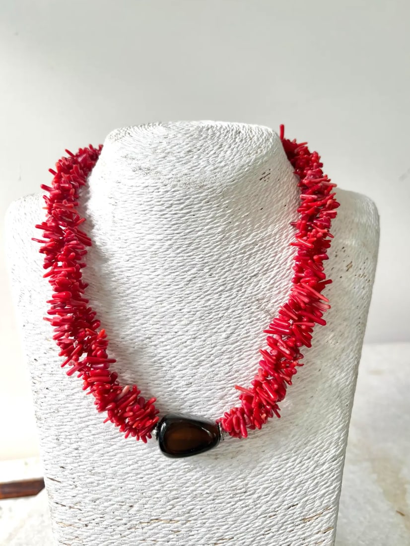 Vintage Coral and Smoke Quartz Beaded Necklace - 2