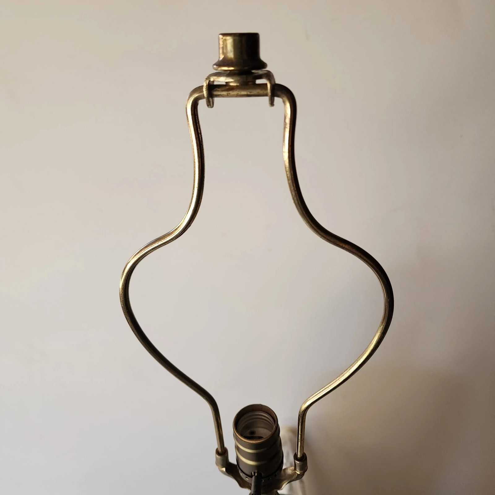 Mid Century Lava Glazed Lamp - 4