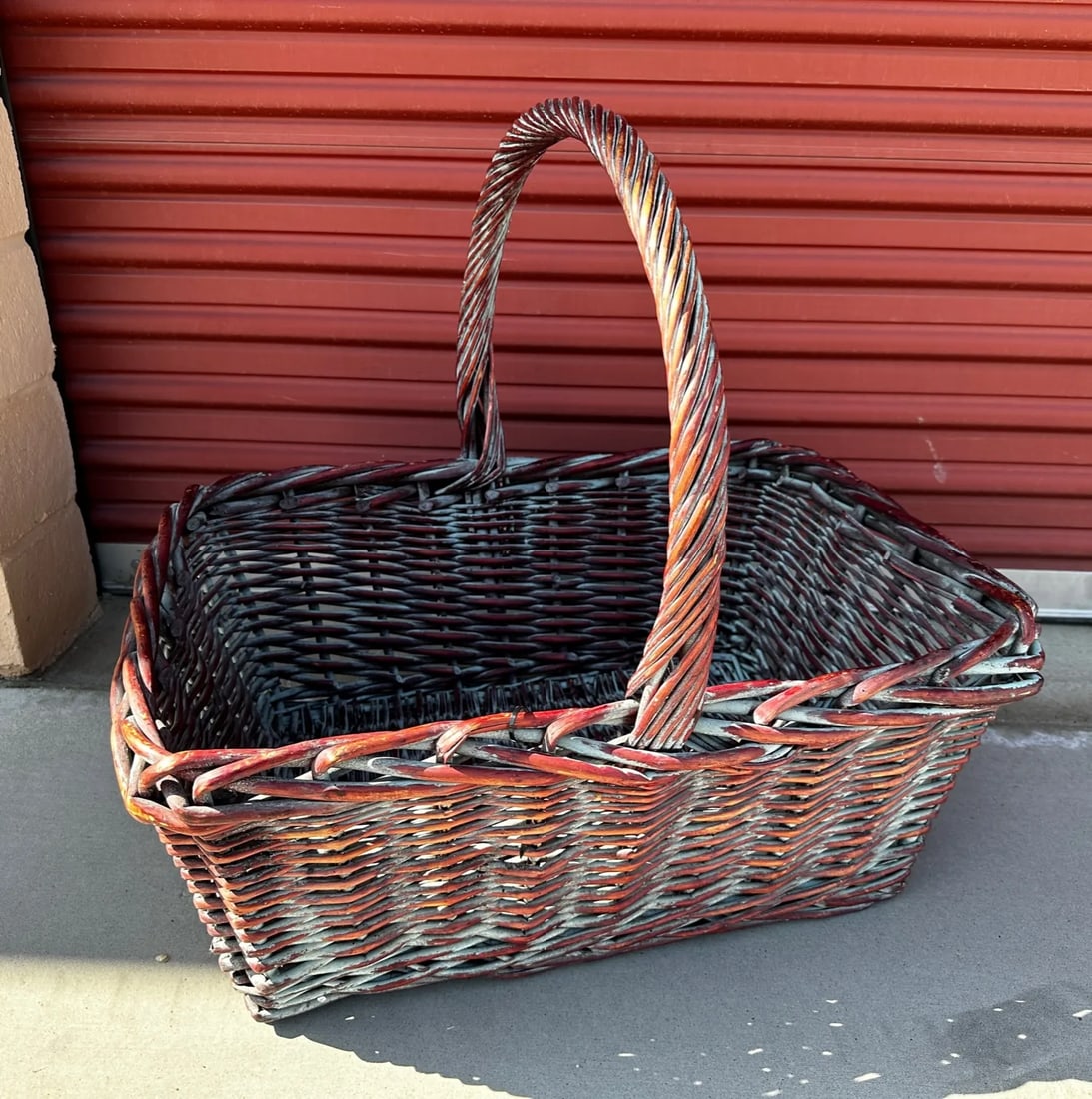 Rustic European Woven Wicker Gathering Basket - 3