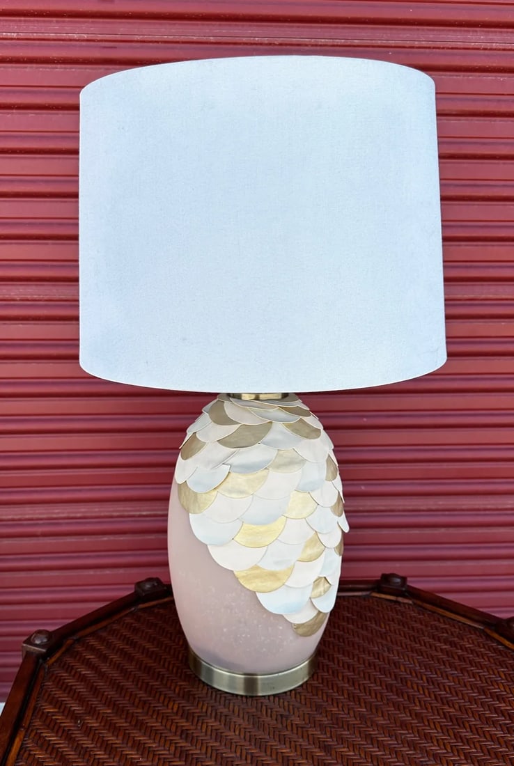 Vintage Peach W/Metallic Leather Table Lamp W/Shade - 10