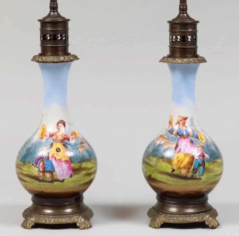 A Pair of Chinese Chinoiserie Oil Lamps Mounted as Table Lamps 19th Century - 2