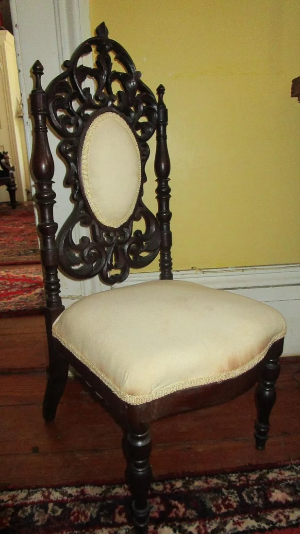 19th c. American Mahogany Rococo Revival Child's Chair with Tracery Back - 5