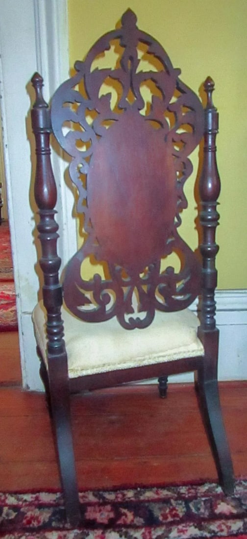 19th c. American Mahogany Rococo Revival Child's Chair with Tracery Back - 9