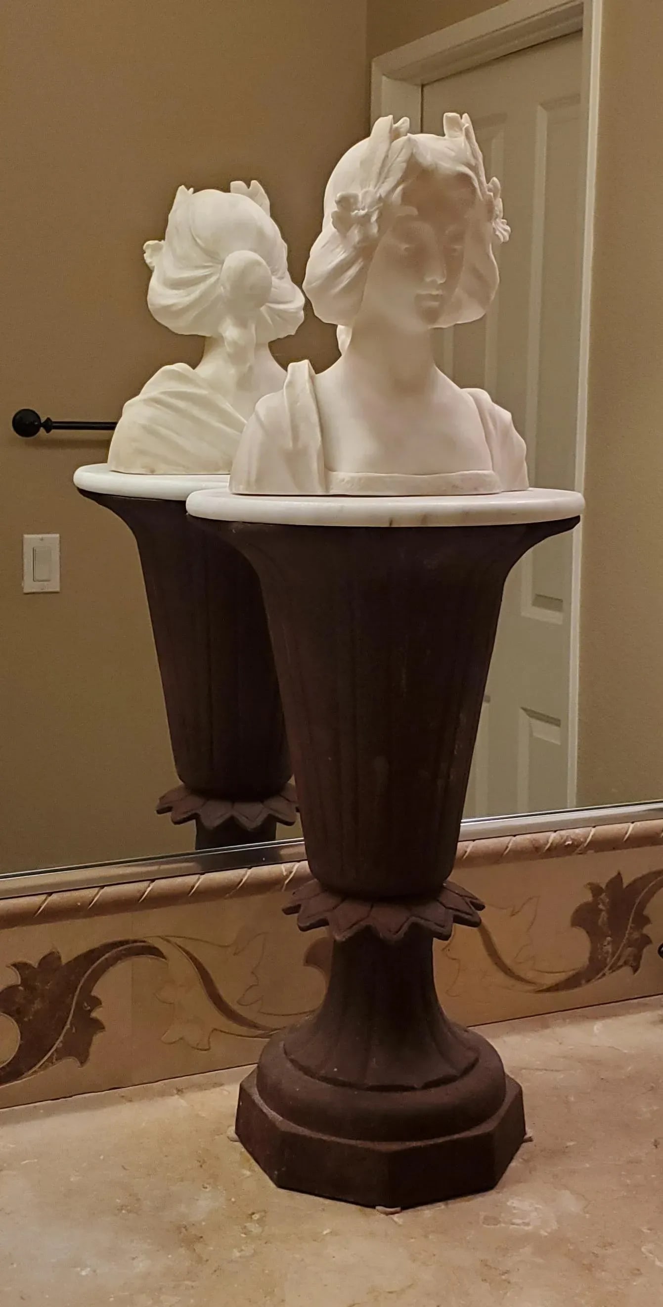 Early 20th Century M. Marini Italian Marble Bust of a Young Woman - 13