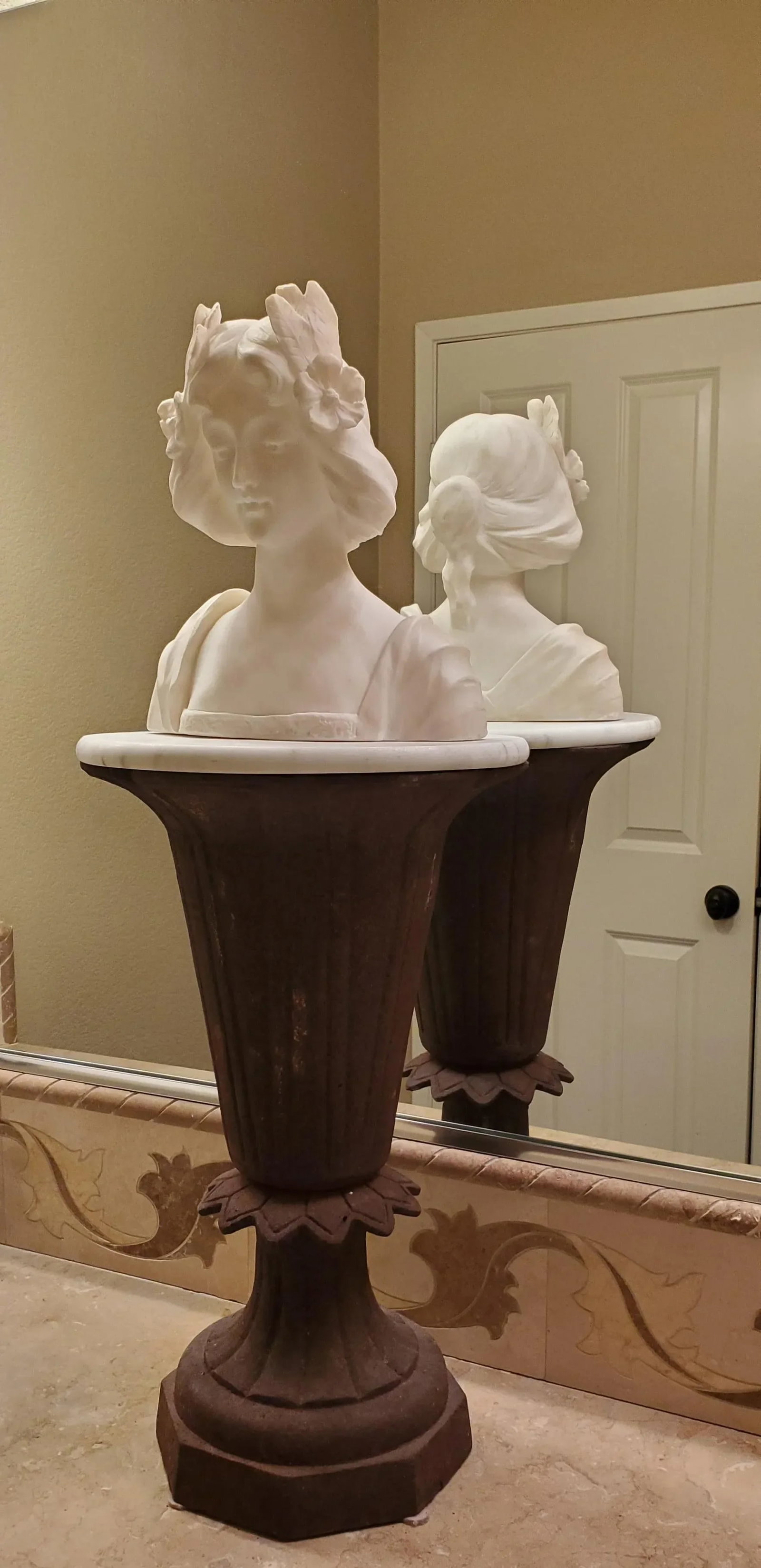 Early 20th Century M. Marini Italian Marble Bust of a Young Woman - 9