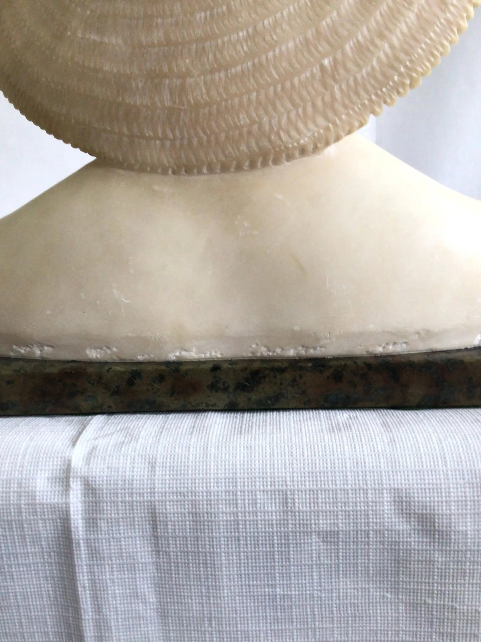 1940s Alabaster Bust Of A Young Woman On A Marble Base - 12