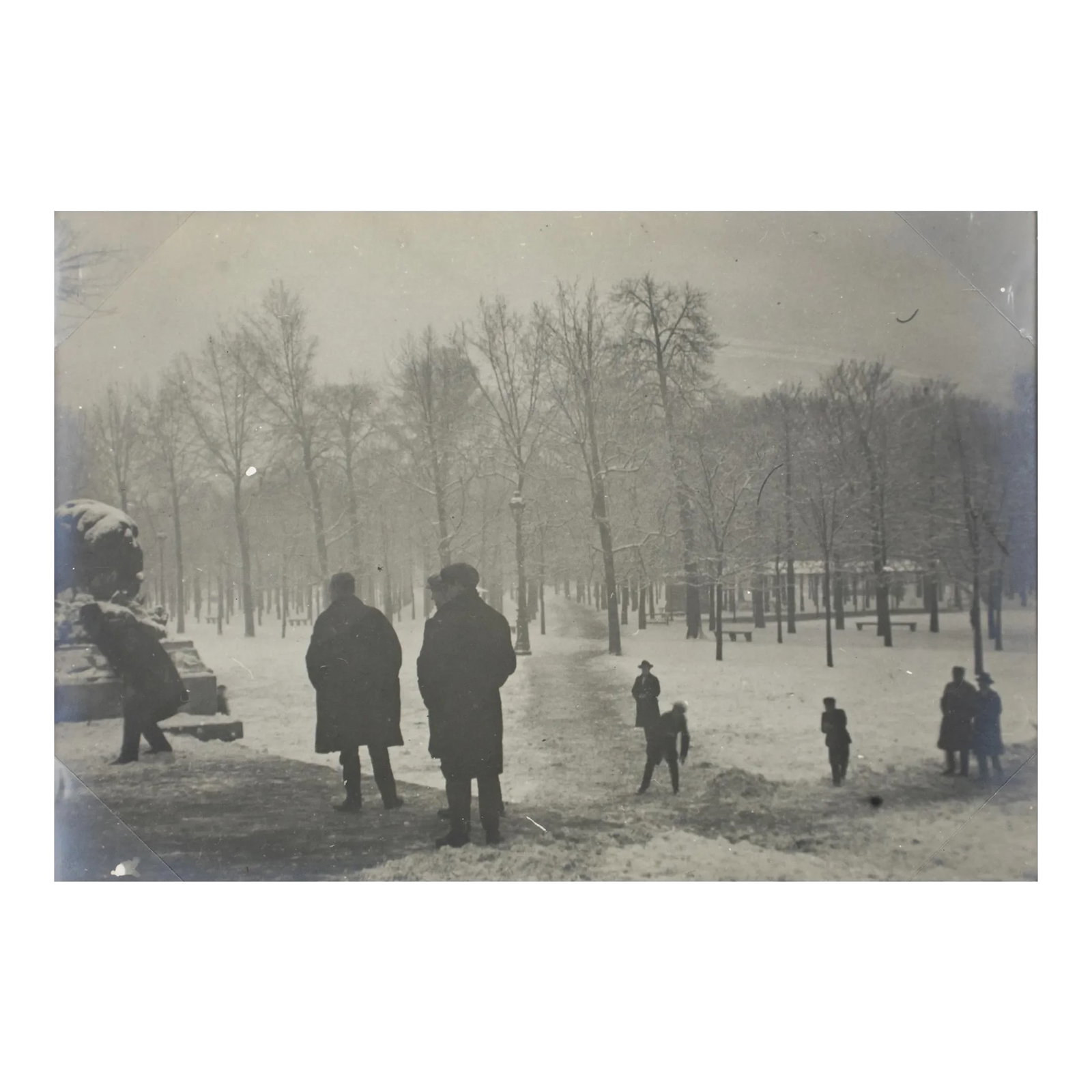 Tuileries Garden in Paris Under the Snow 1926, Silver Gelatin Black and White Photography: A unique original silver gelatin black and white photography. The Tuileries Garden in Paris under the snow, France, 26th of January 1926. The Parisians braved the cold at the end of January 1926 to go