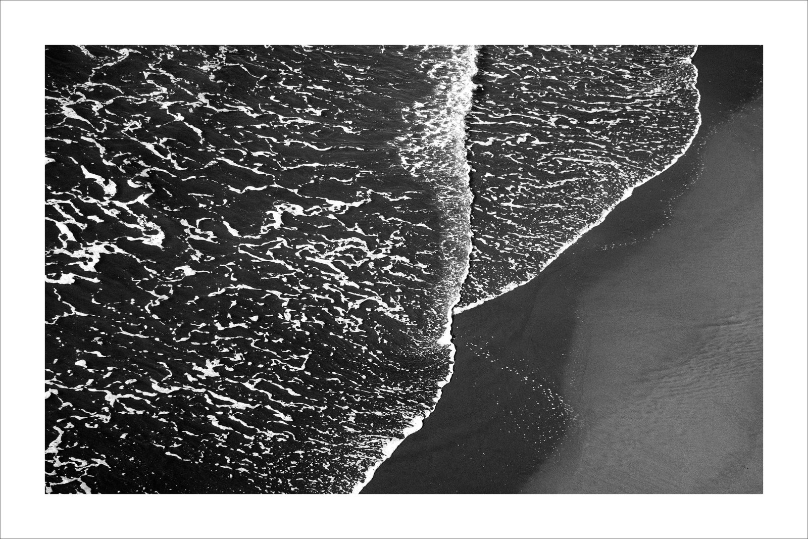 "Caribbean Sandy Shore" Contemporary Giclee Print: This is an exclusive limited edition black and white Giclee print, on 100% cotton Hahnemuhle Photo Rag Fine Art matte paper. This beautiful black and white high contrast photograph is titled "Pacific 