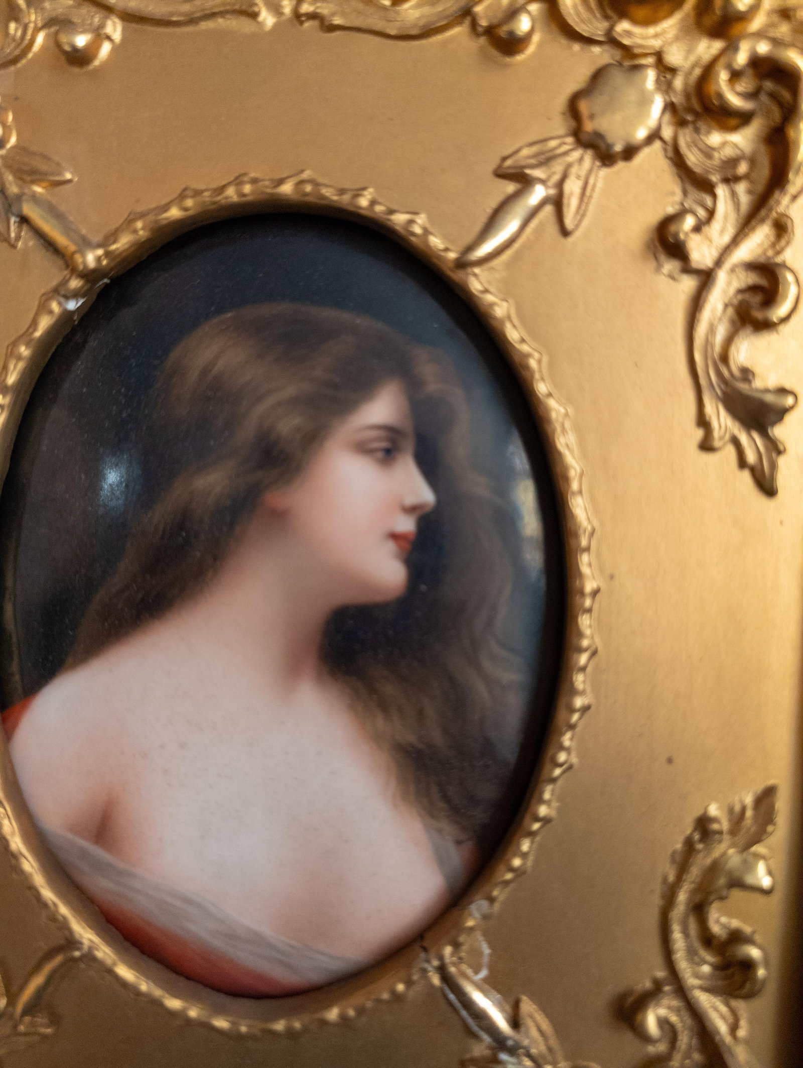 19th Century German KPM Style Miniature Portrait on Porcelain in Shadowbox Frame - 10