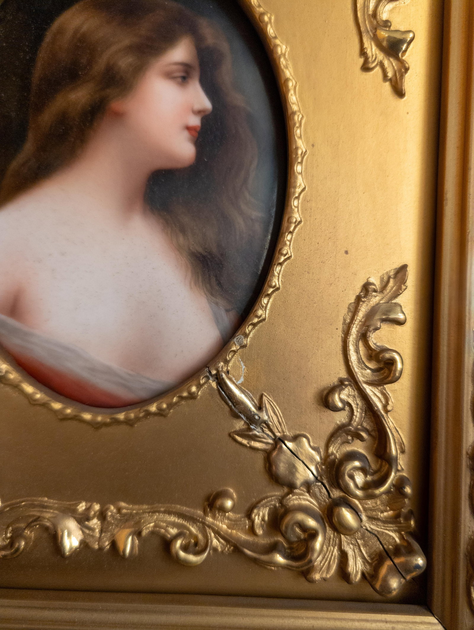 19th Century German KPM Style Miniature Portrait on Porcelain in Shadowbox Frame - 11