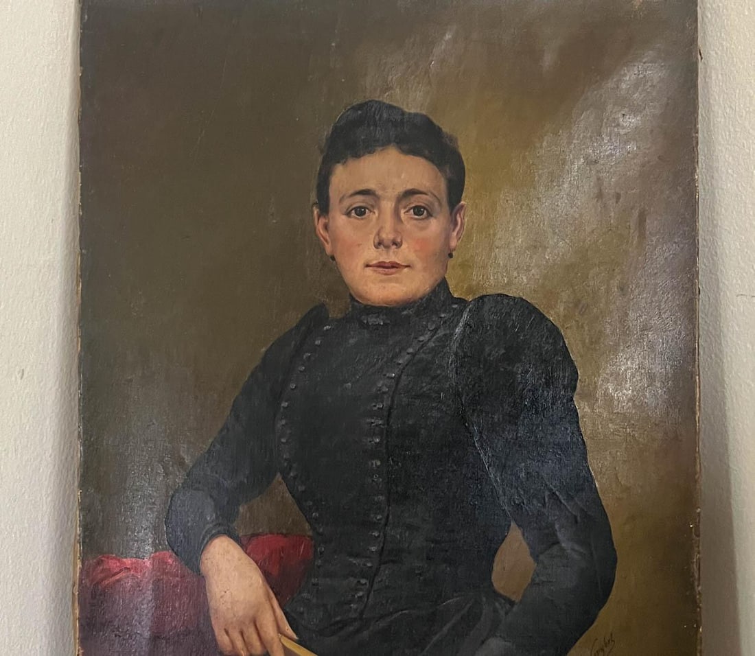 1890s Antique French Woman Portrait Oil Painting on Canvas - 2