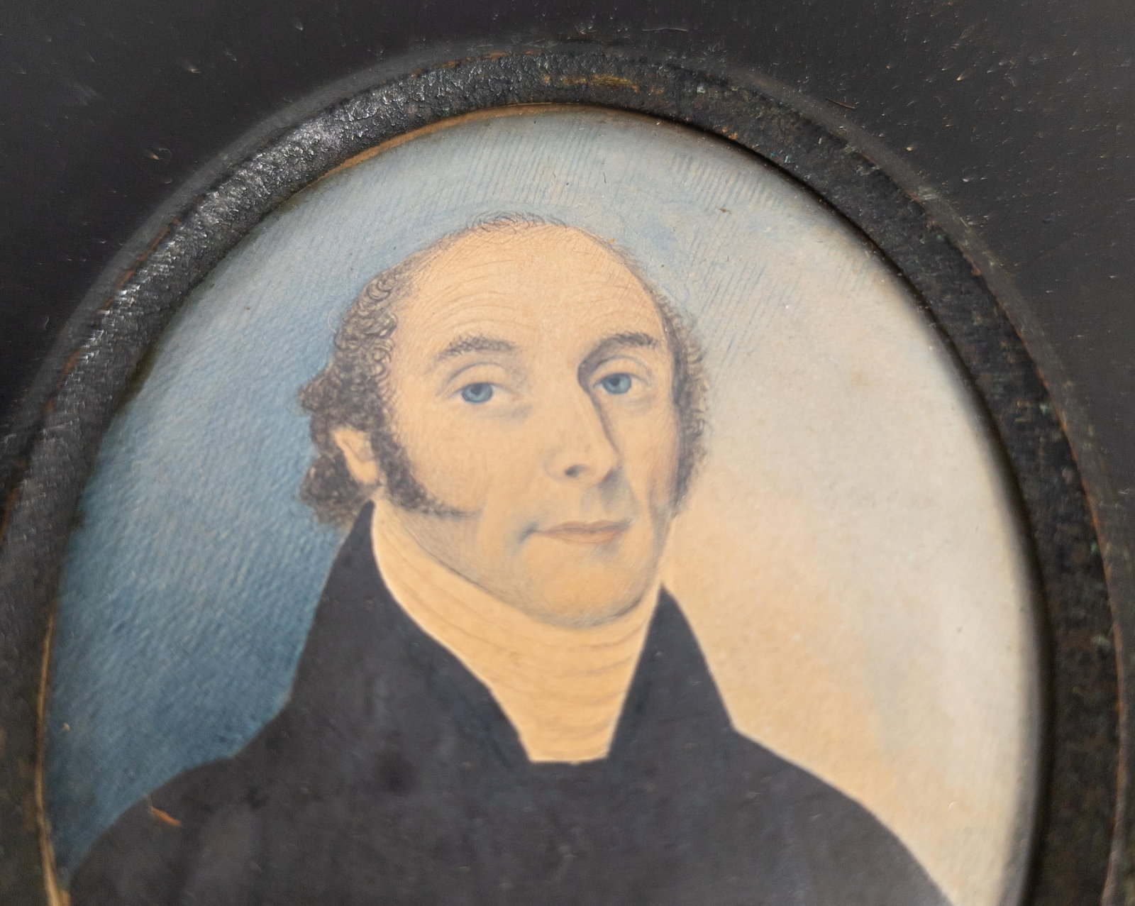 Early 19th Century English Miniature Watercolor Portrait of an Esteemed Gentleman - 4