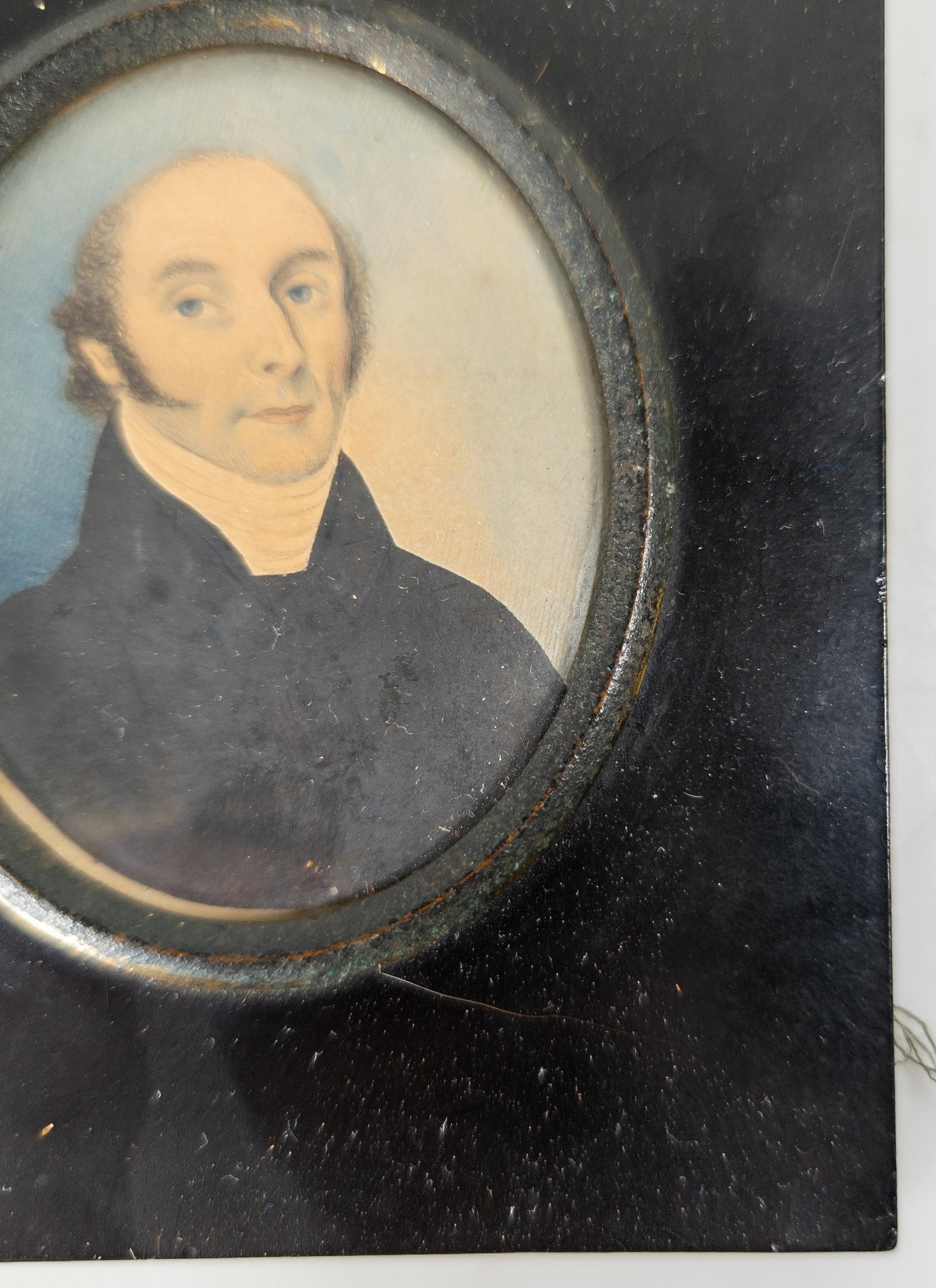 Early 19th Century English Miniature Watercolor Portrait of an Esteemed Gentleman - 8