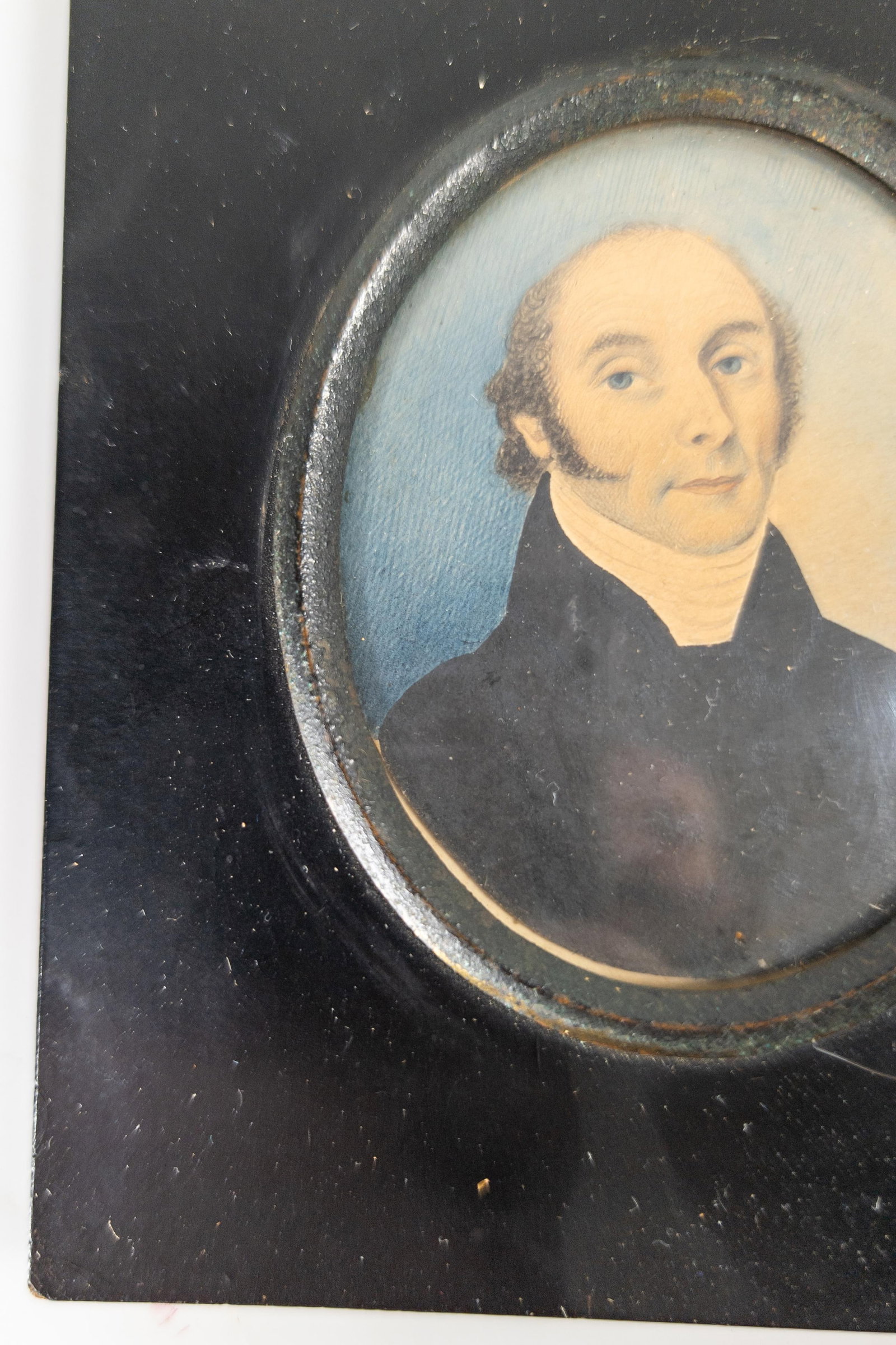 Early 19th Century English Miniature Watercolor Portrait of an Esteemed Gentleman - 9