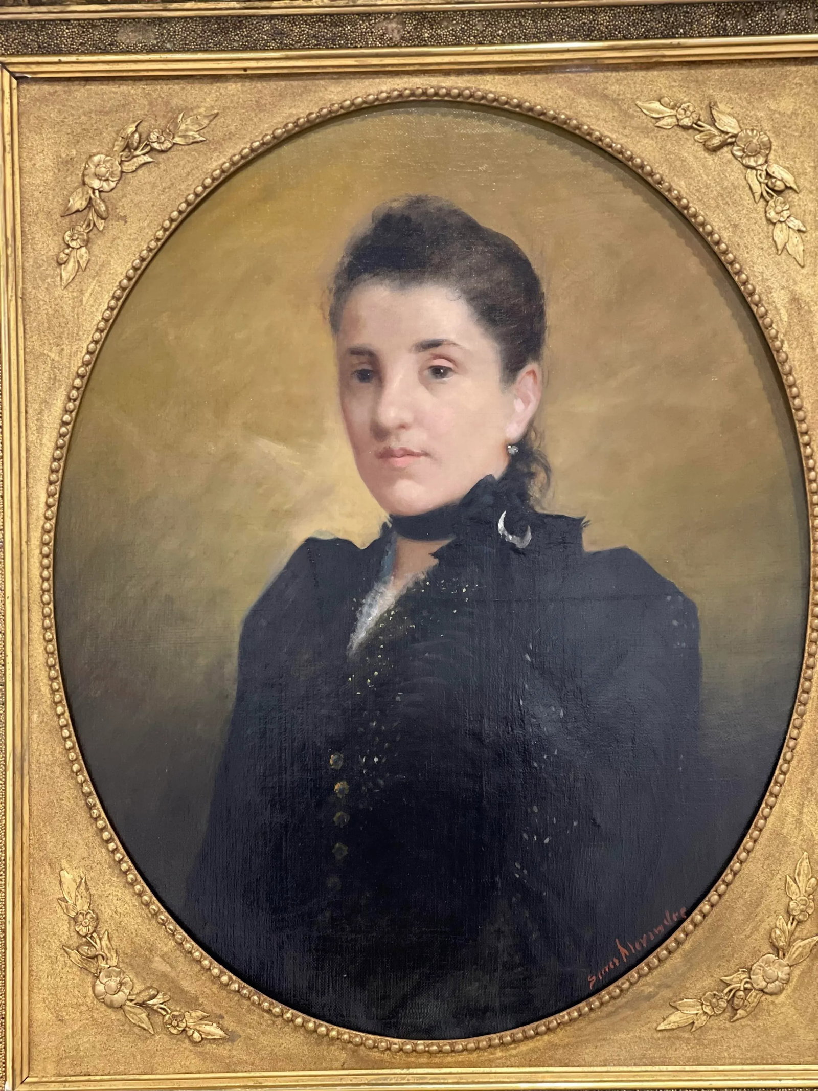 19th Century Medallion Portrait Oil Painting of a Woman on Canvas, Framed - 3