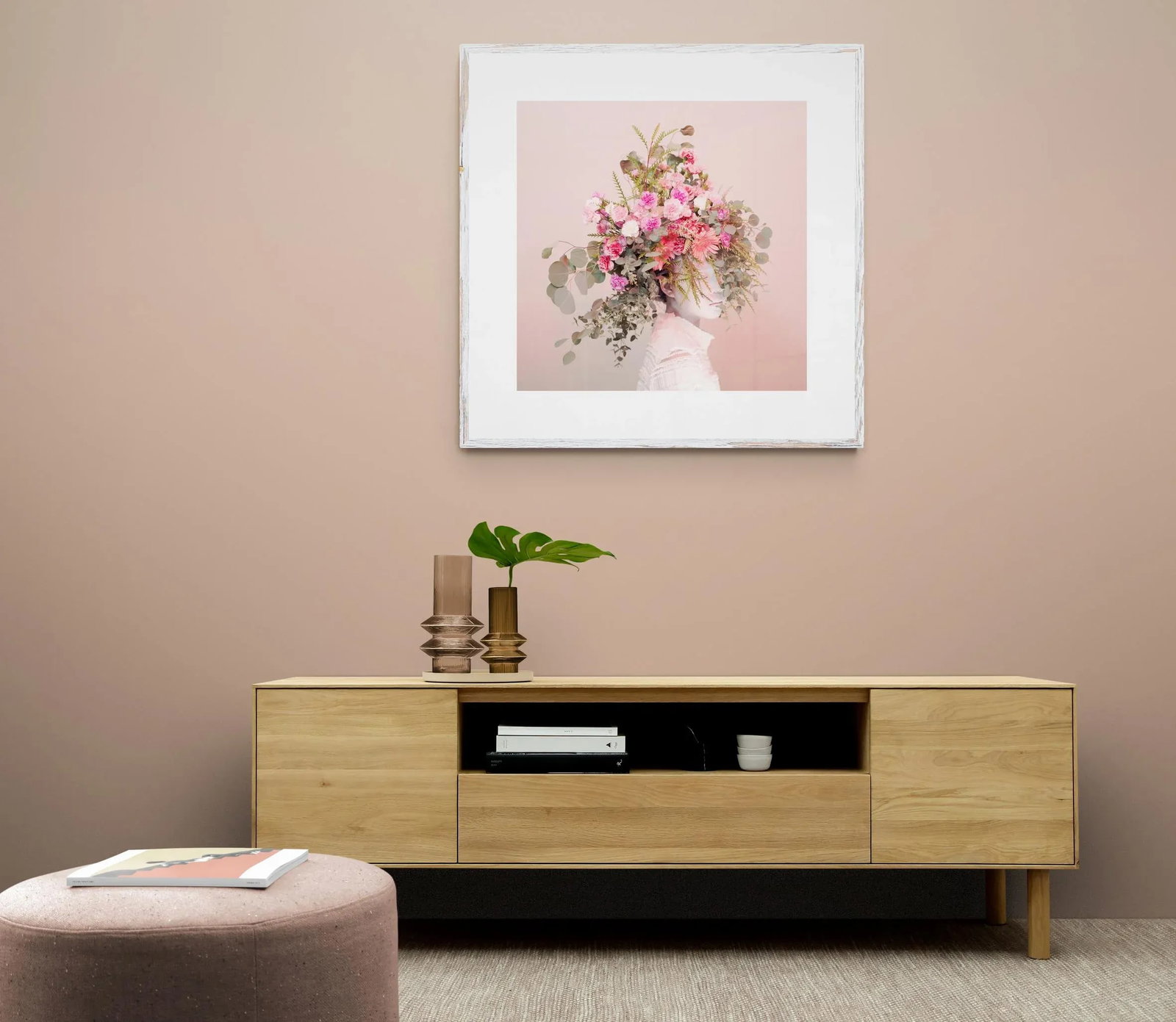 "Scent of Austin 11292021o" Contemporary Surrealist Figurative Color Photograph by Ziesook You - 4