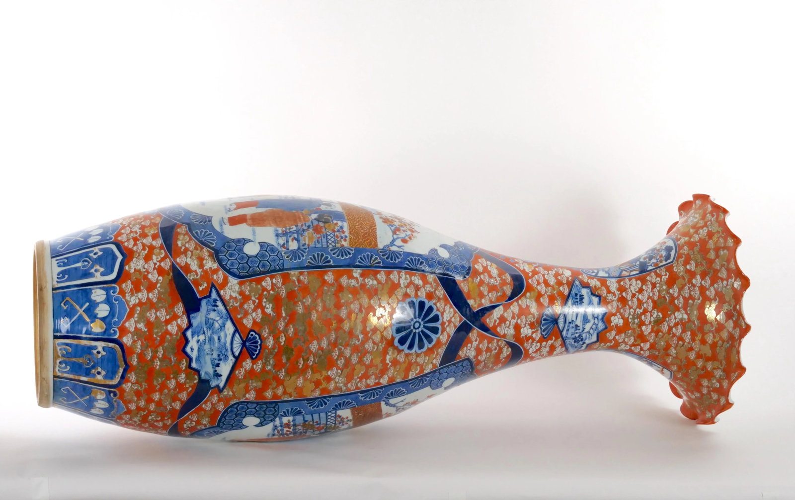 Large Imari Porcelain Flori-Form Trumpet Decorative Floor Vase - 9