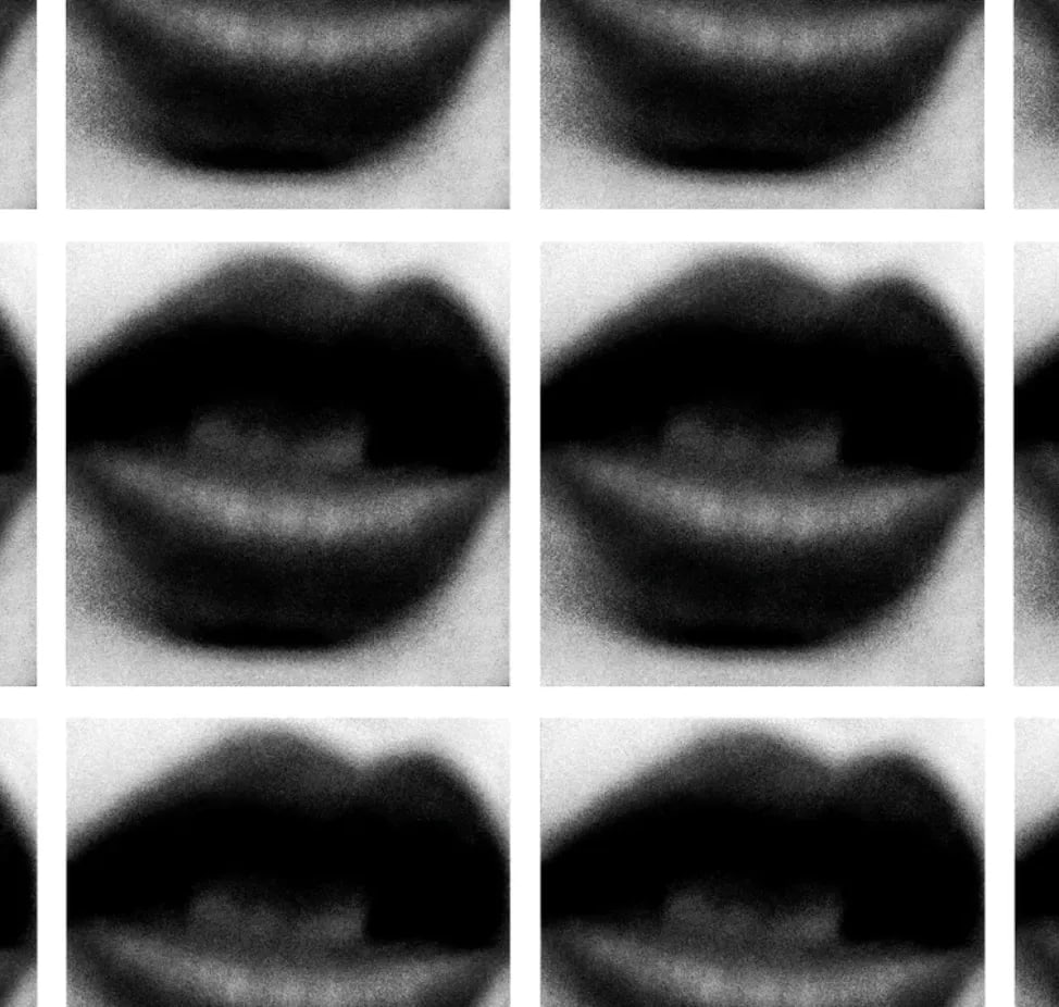 Sal Owen Lips, Untitled, Large Photograph 60'x60' - 2